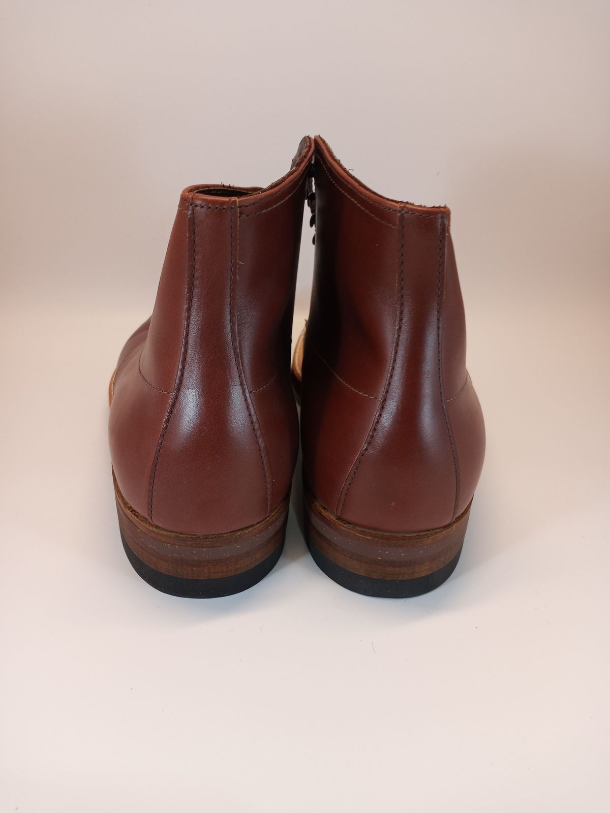 Photo by patinathunderdome on October 1, 2021 of the Alden Indy Boot in Horween Mahogany Legacy.