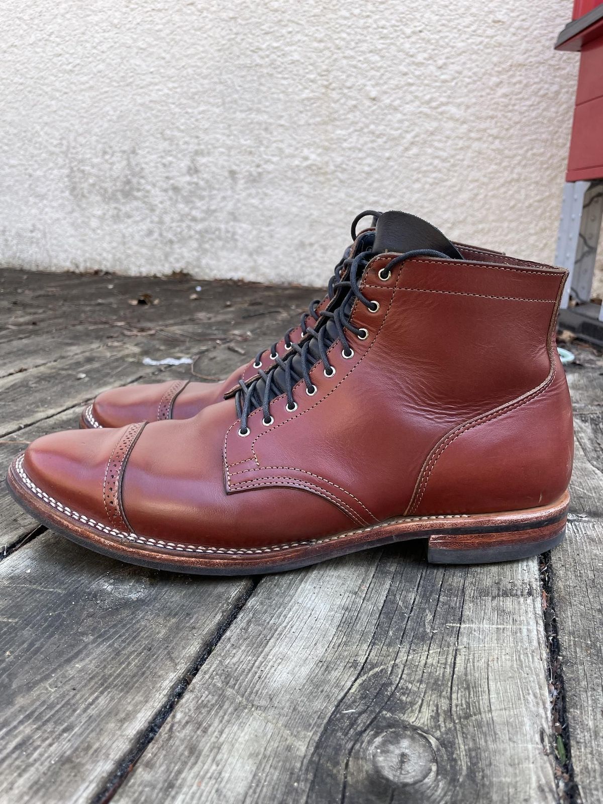 Photo by patinathunderdome on April 3, 2022 of the Viberg Service Boot in Horween Color 4 Workshoe Butt.