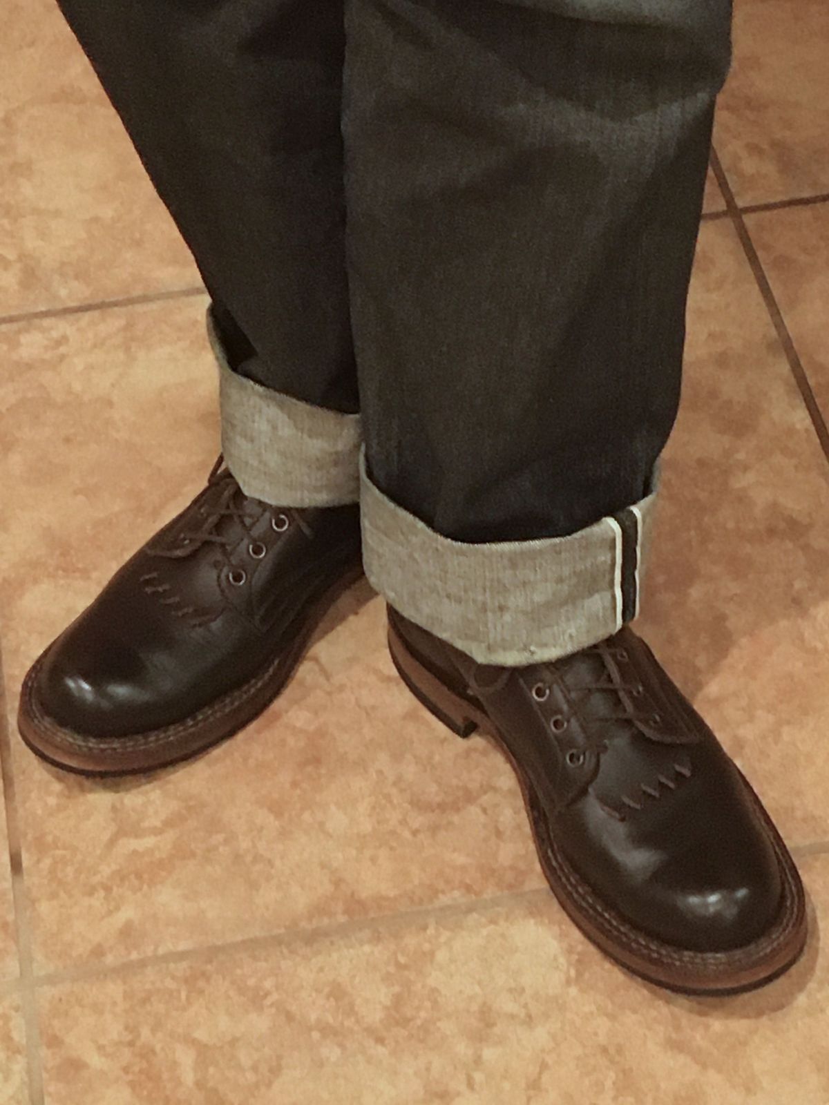 Photo by patinathunderdome on December 5, 2021 of the White's Oxford in Seidel Brown Dress.