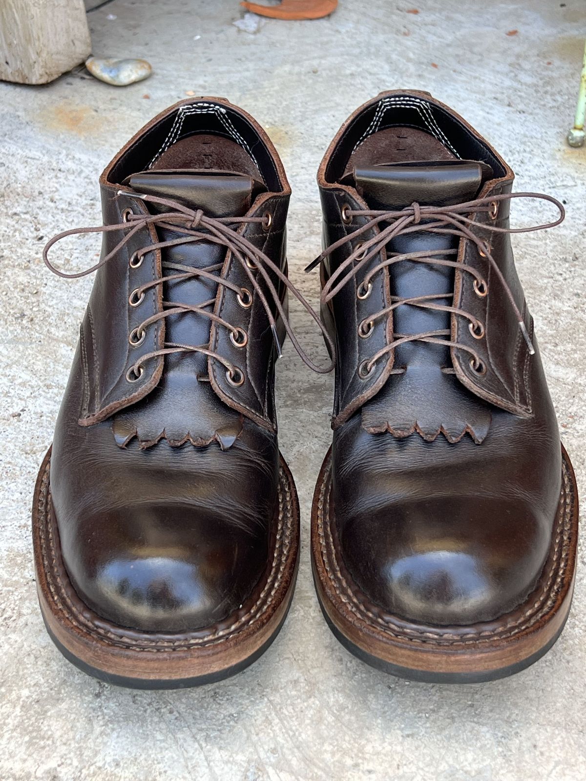 Photo by patinathunderdome on May 5, 2022 of the White's Oxford in Seidel Brown Dress.
