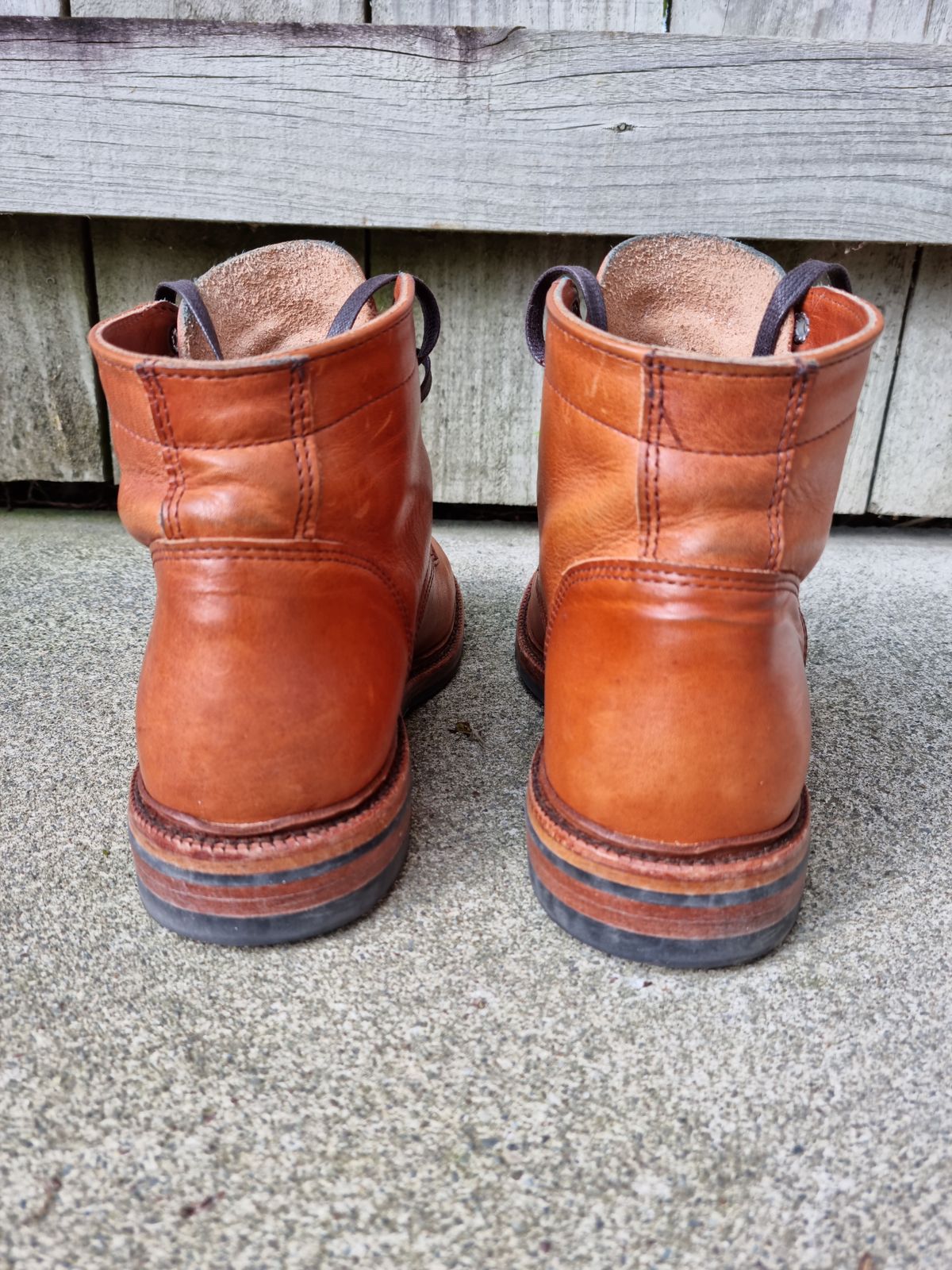 Photo by patinathunderdome on November 4, 2021 of the Parkhurst The Allen in Horween Natural Dublin.