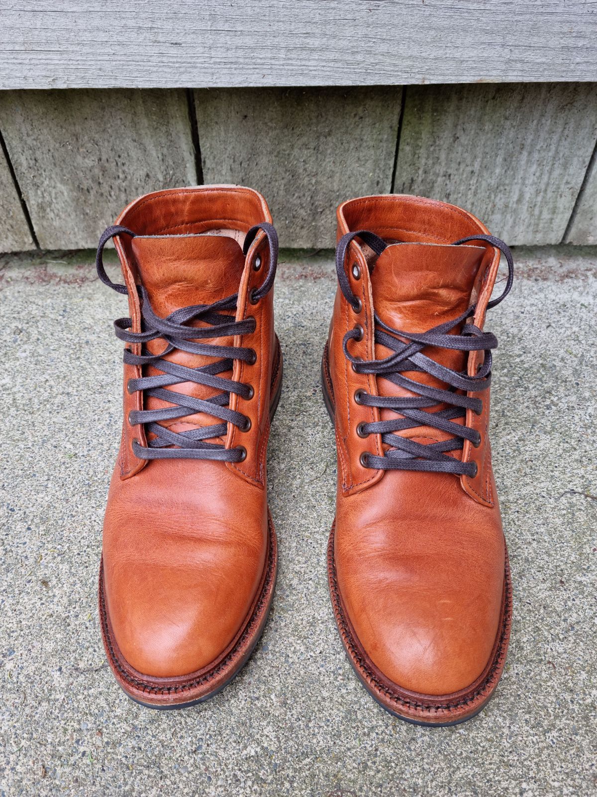 Photo by patinathunderdome on December 5, 2021 of the Parkhurst The Allen in Horween Natural Dublin.