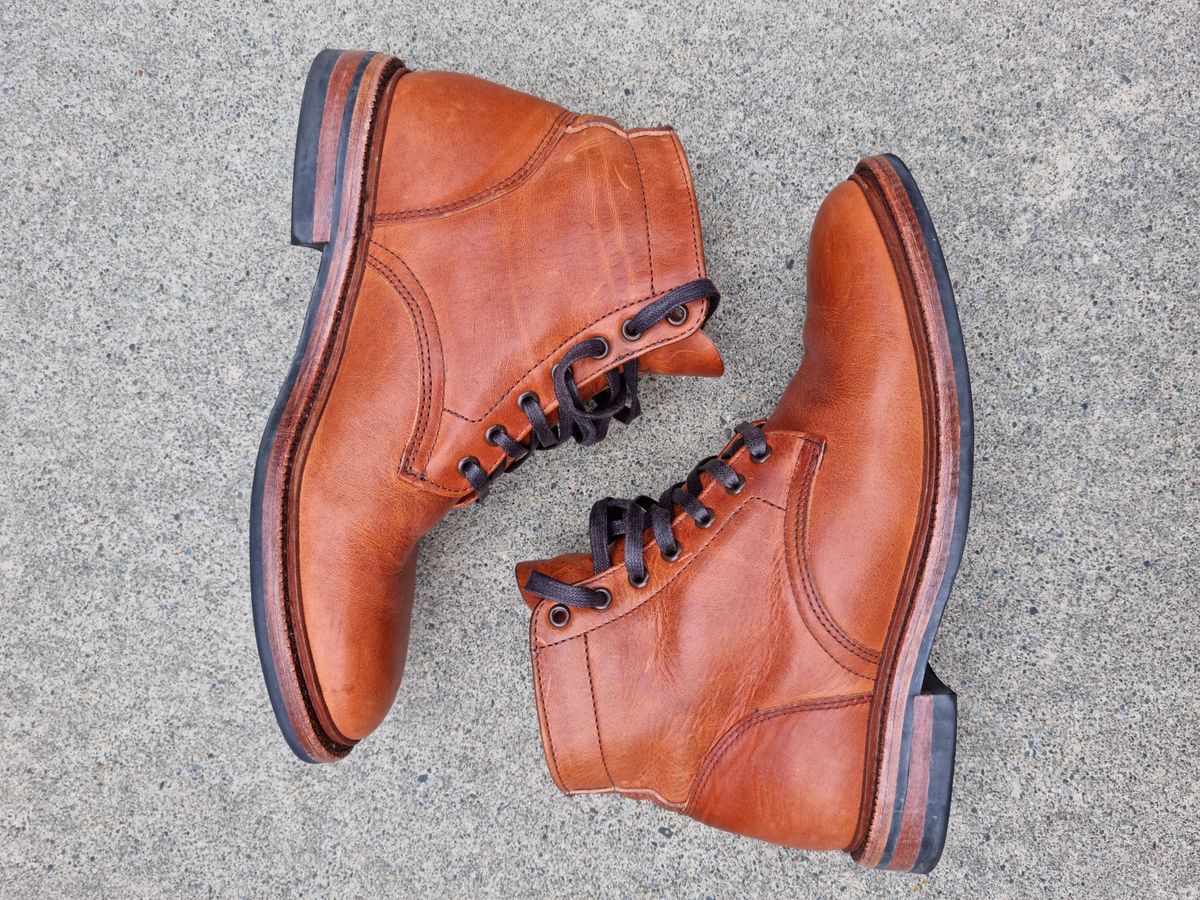 Photo by patinathunderdome on December 5, 2021 of the Parkhurst The Allen in Horween Natural Dublin.