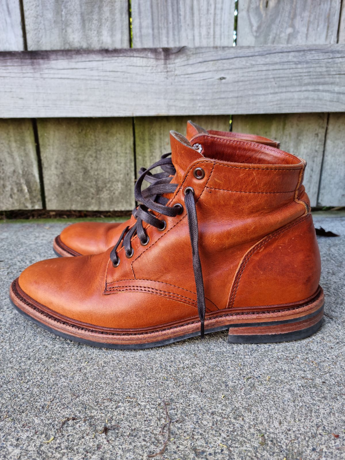 Photo by patinathunderdome on January 4, 2022 of the Parkhurst The Allen in Horween Natural Dublin.