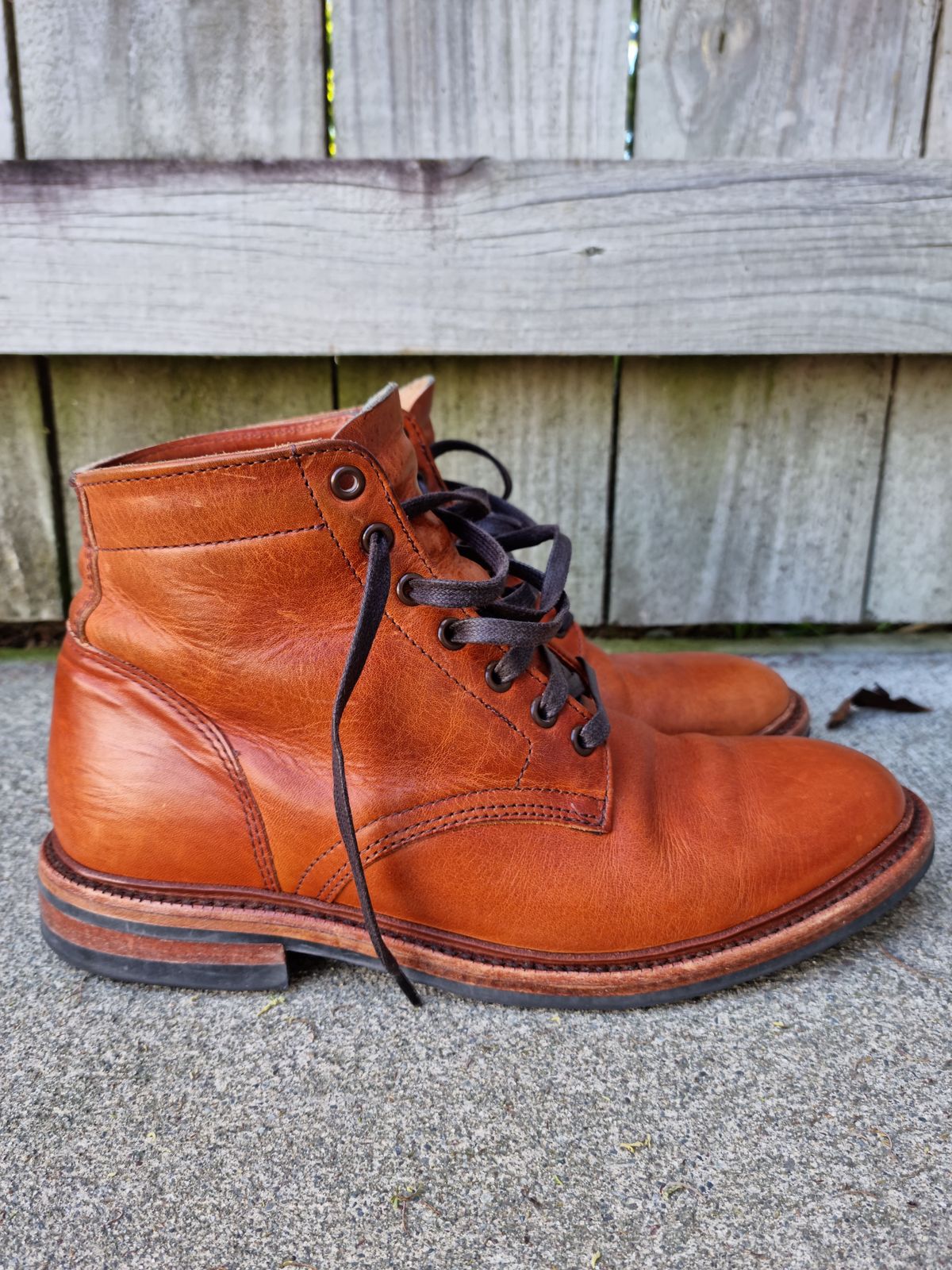 Photo by patinathunderdome on January 4, 2022 of the Parkhurst The Allen in Horween Natural Dublin.