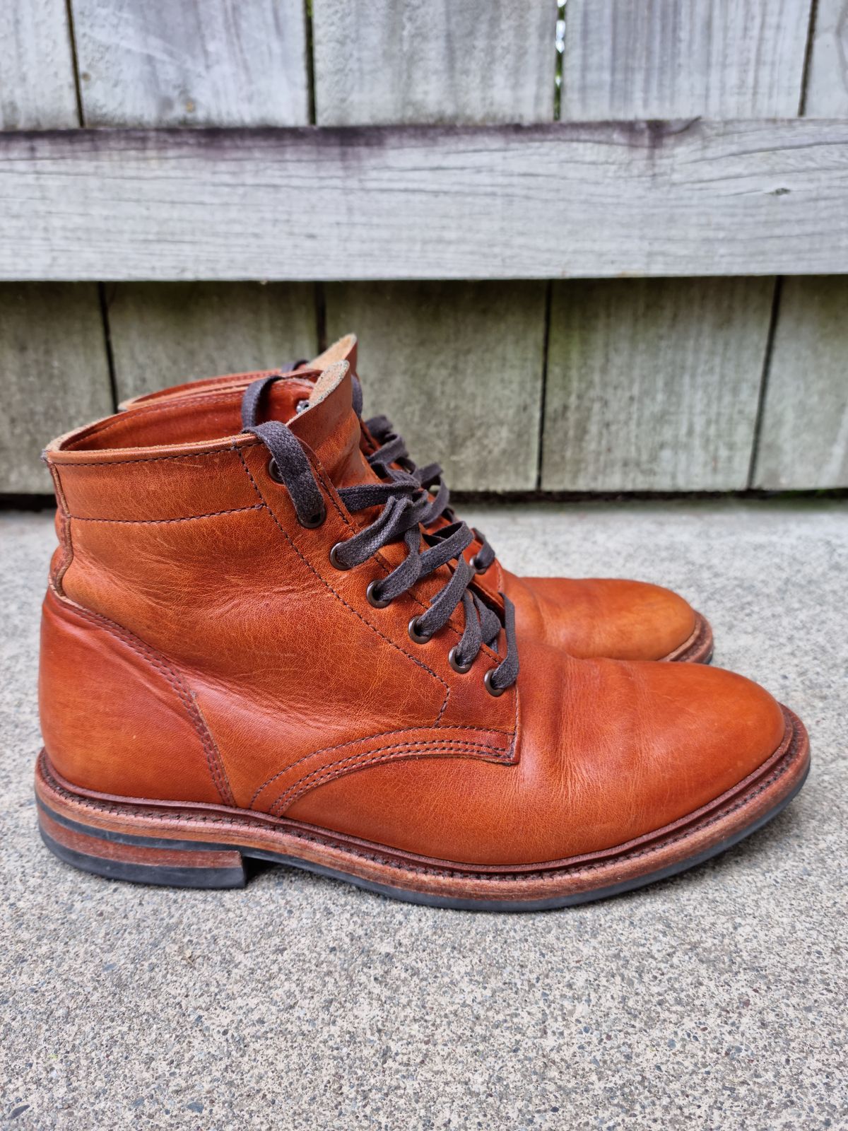 Photo by patinathunderdome on March 2, 2022 of the Parkhurst The Allen in Horween Natural Dublin.