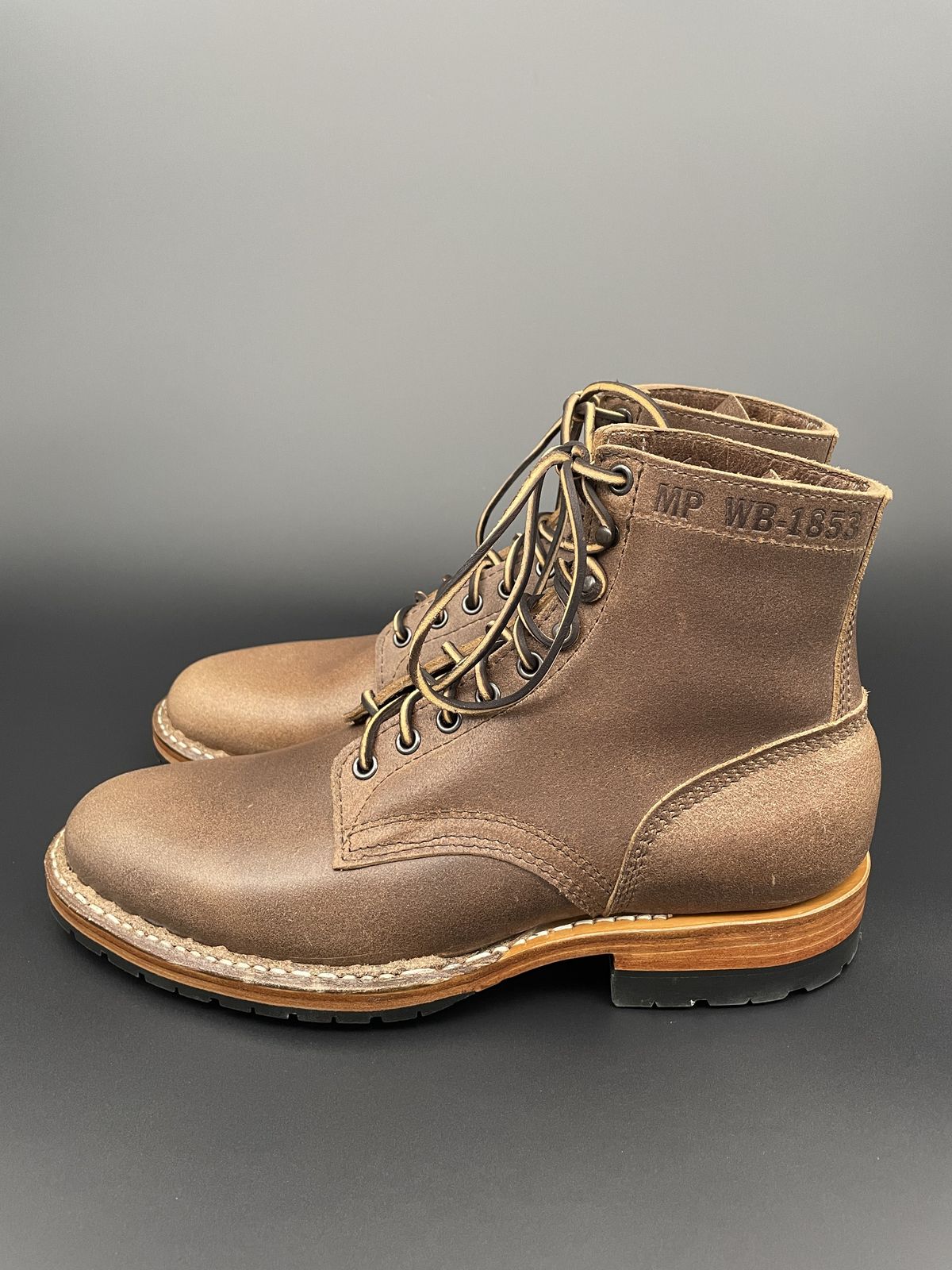 Photo by patinathunderdome on October 1, 2021 of the White's MP-Sherman Plain Toe in Horween Natural Waxed Flesh.
