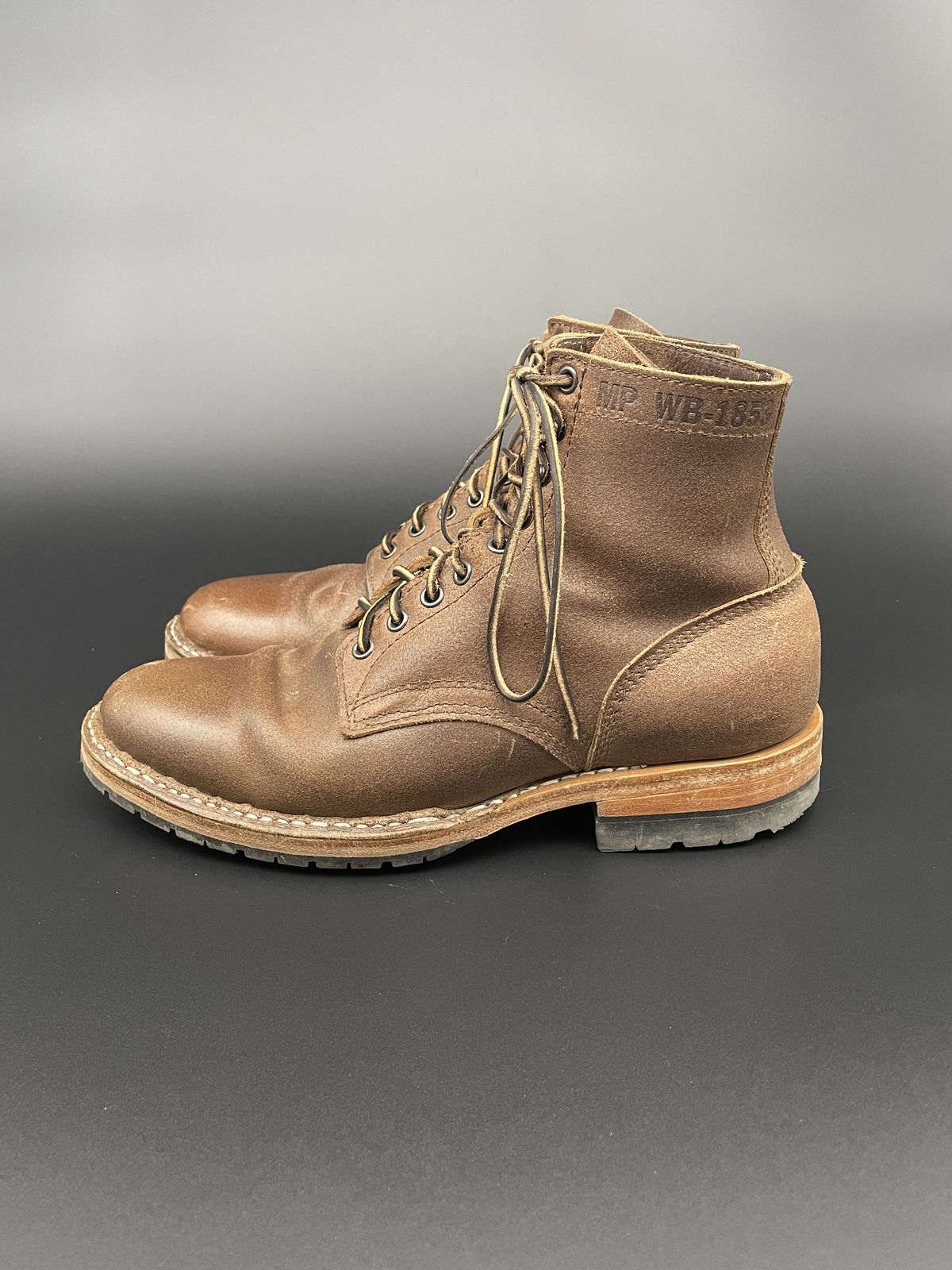 Photo by patinathunderdome on December 5, 2021 of the White's MP-Sherman Plain Toe in Horween Natural Waxed Flesh.