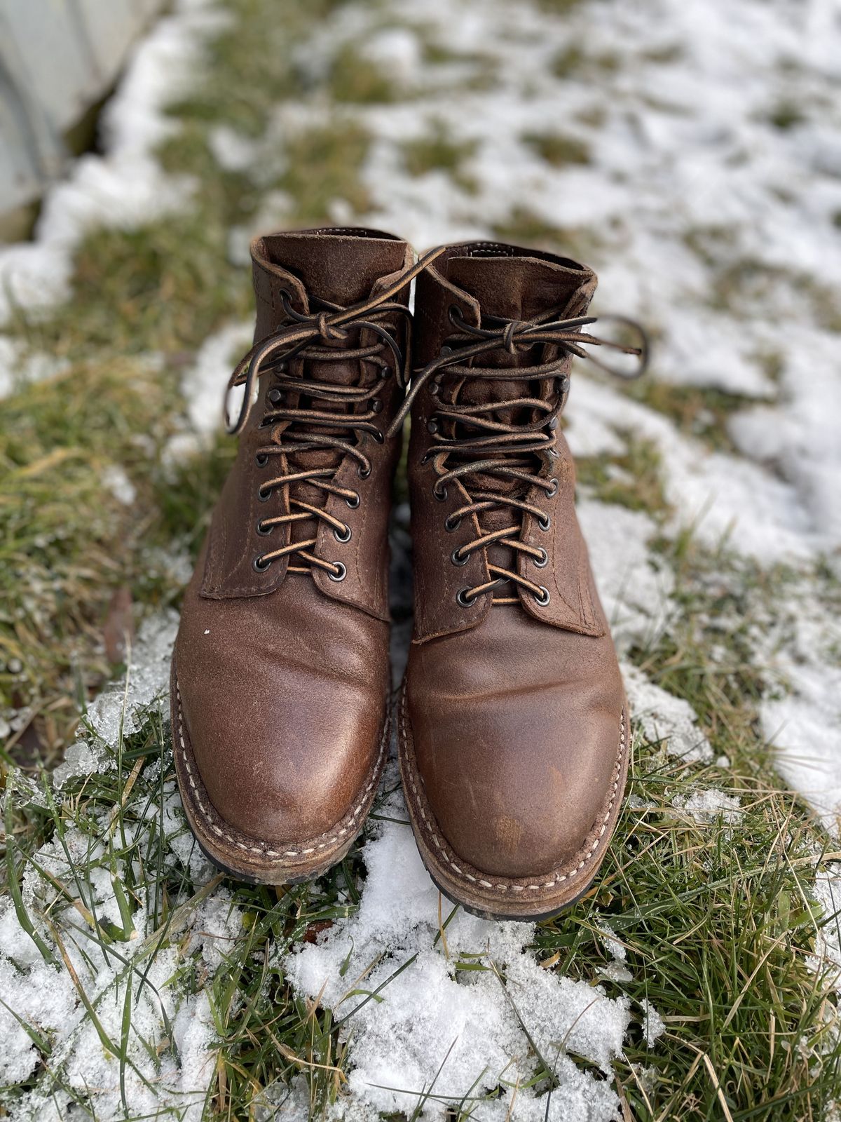 Photo by patinathunderdome on January 4, 2022 of the White's MP-Sherman Plain Toe in Horween Natural Waxed Flesh.