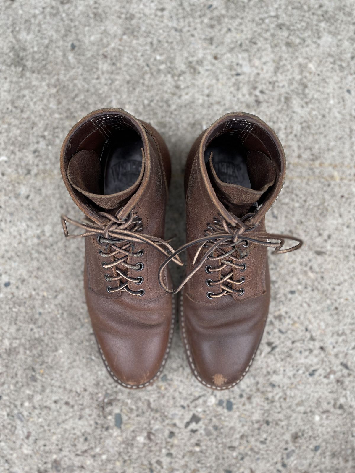 Photo by patinathunderdome on May 6, 2022 of the White's MP-Sherman Plain Toe in Horween Natural Waxed Flesh.