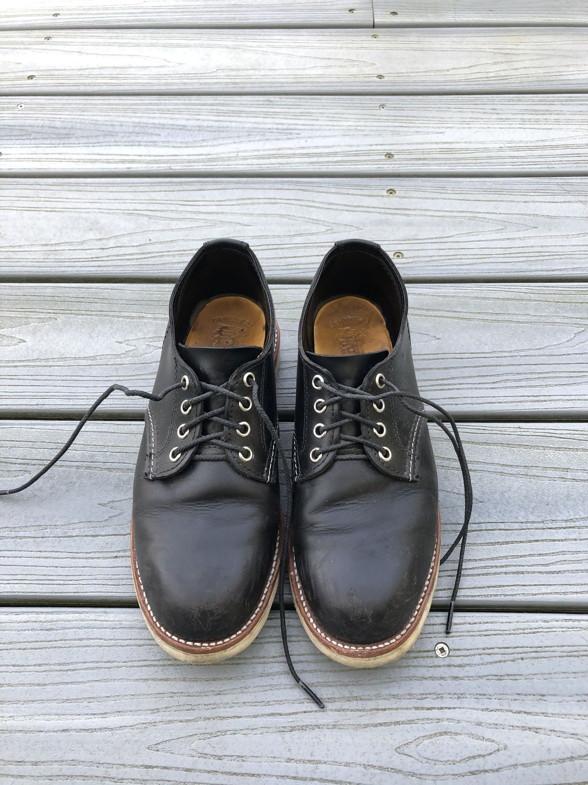 Photo by patinathunderdome on December 6, 2021 of the Chippewa Service Oxford Shoe in Black Whirlwind.