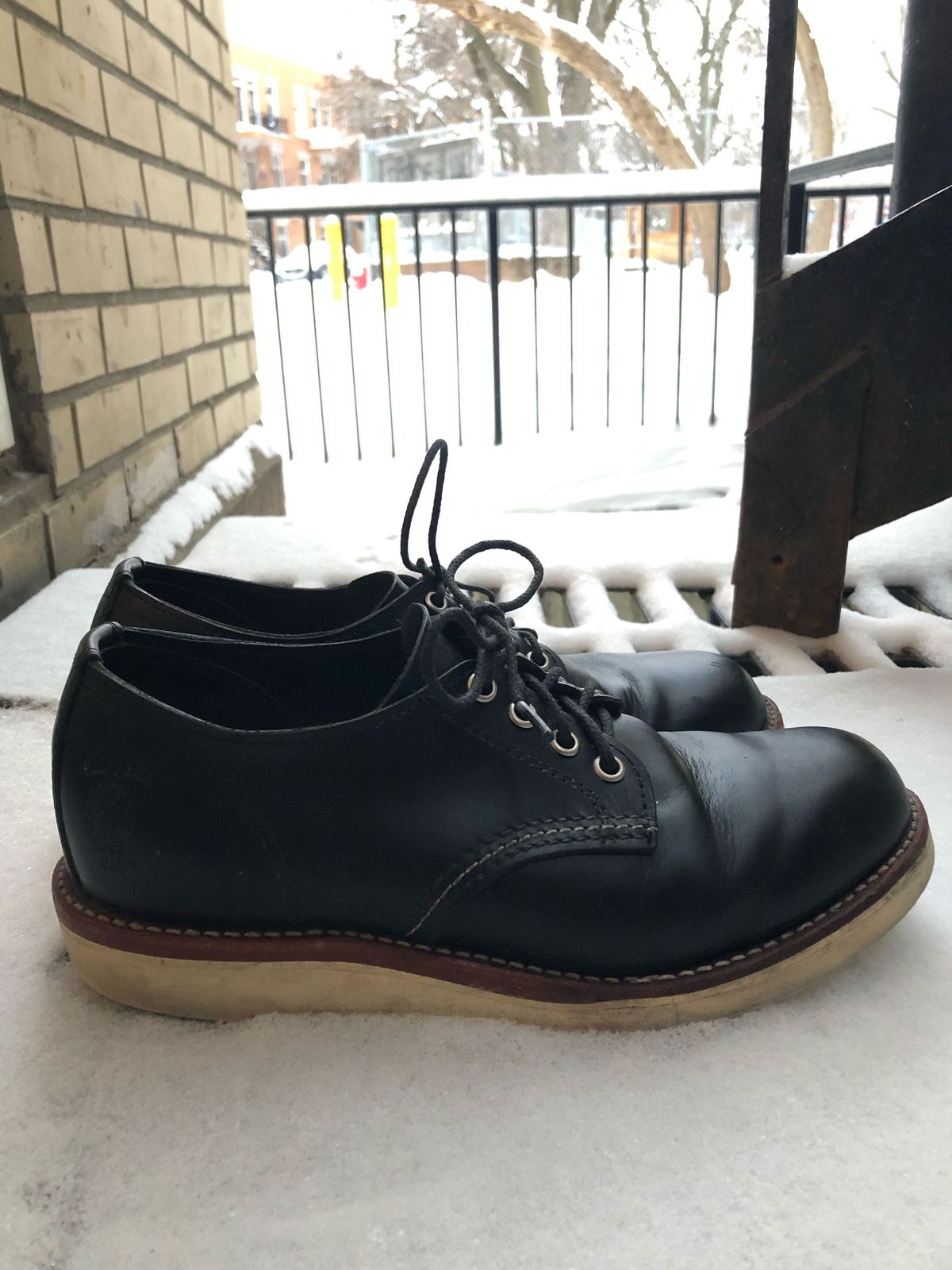 Photo by patinathunderdome on February 4, 2022 of the Chippewa Service Oxford Shoe in Black Whirlwind.