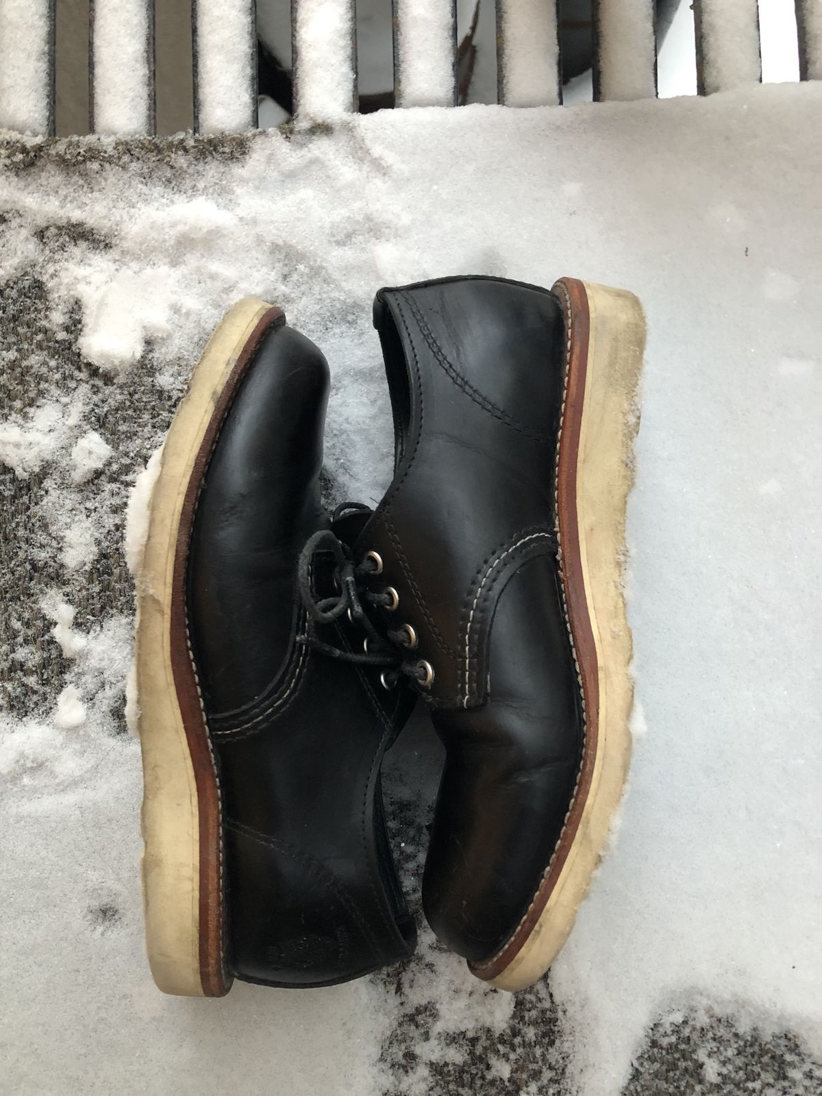 Photo by patinathunderdome on February 4, 2022 of the Chippewa Service Oxford Shoe in Black Whirlwind.