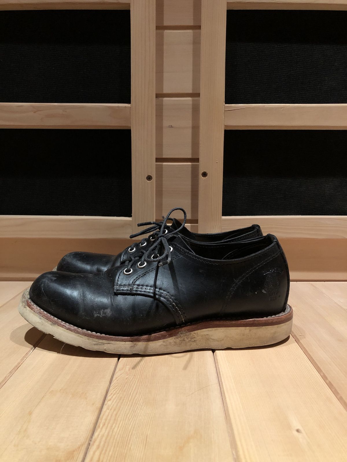 Photo by patinathunderdome on March 6, 2022 of the Chippewa Service Oxford Shoe in Black Whirlwind.