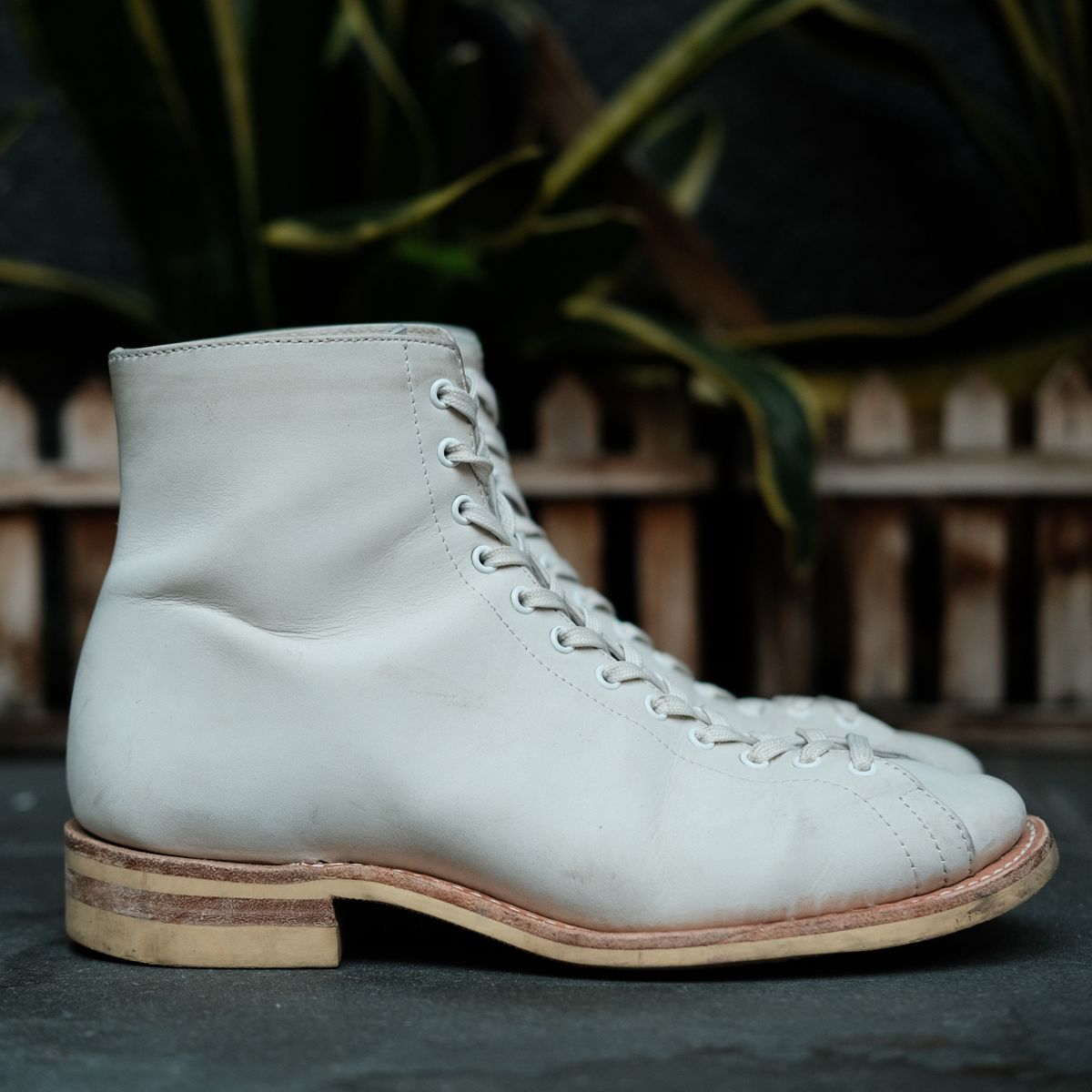 Photo by patinathunderdome on December 2, 2021 of the Dr. Sole Game Changer in Off-White Nubuck.