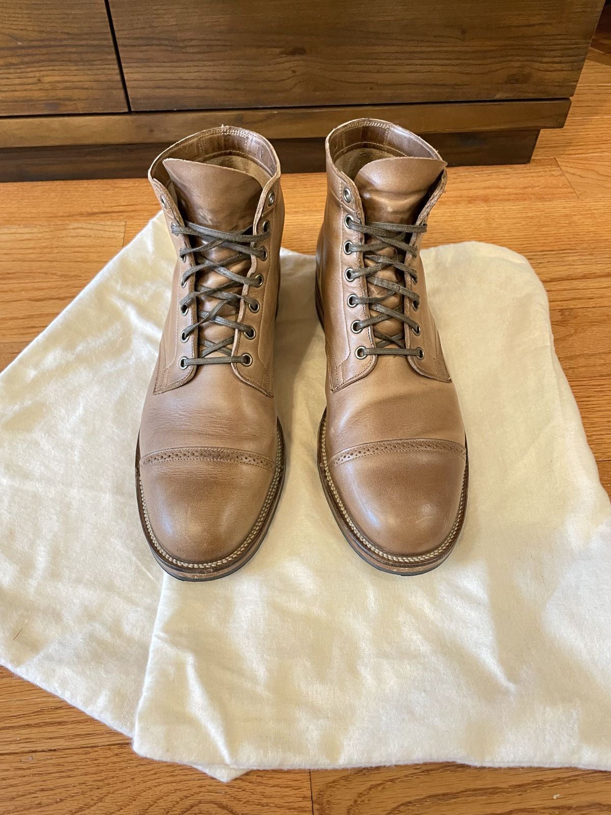 Photo by patinathunderdome on November 6, 2021 of the Viberg Service Boot in Horween Natural Chromexcel.
