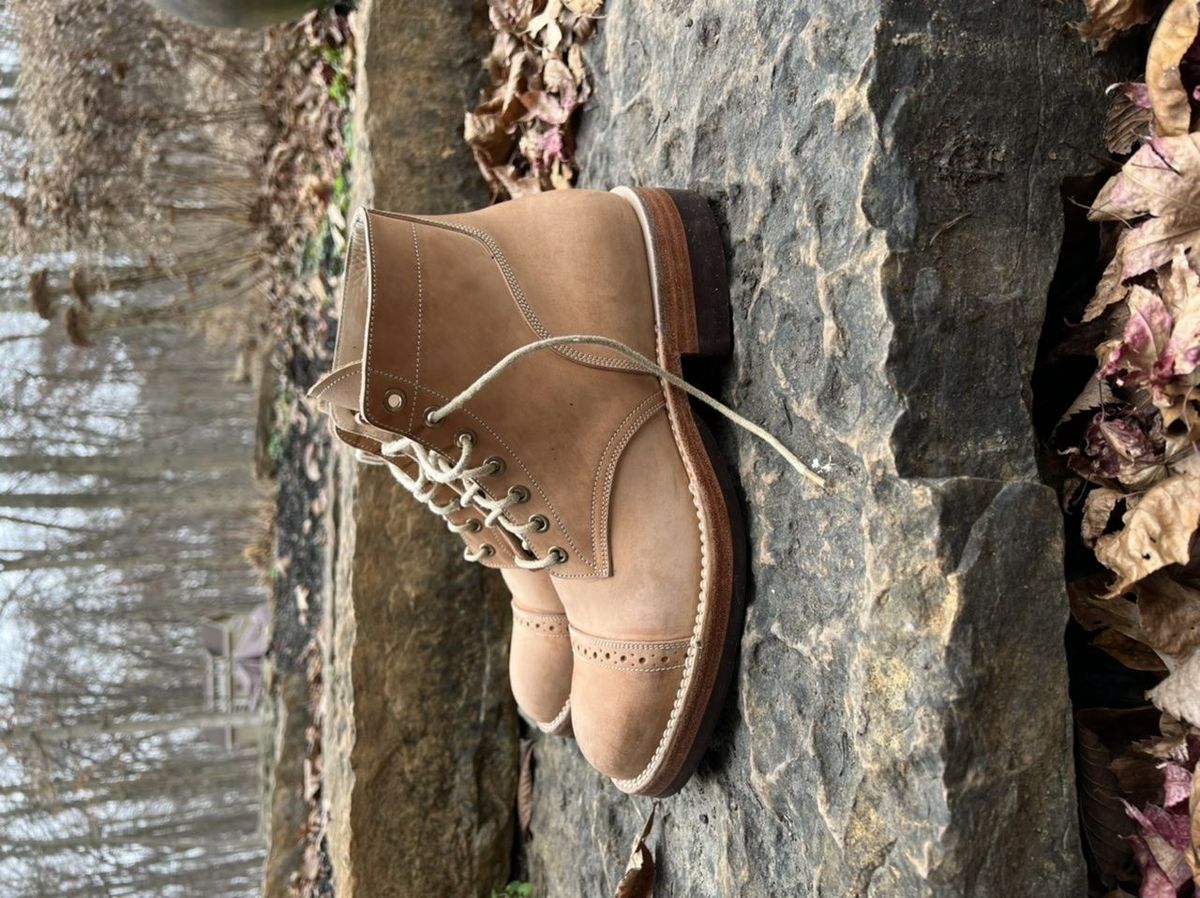 Photo by patinathunderdome on December 5, 2021 of the Onderhoud SVC03 Service Boot in Conceria Cloe Crust Shell Cordovan.