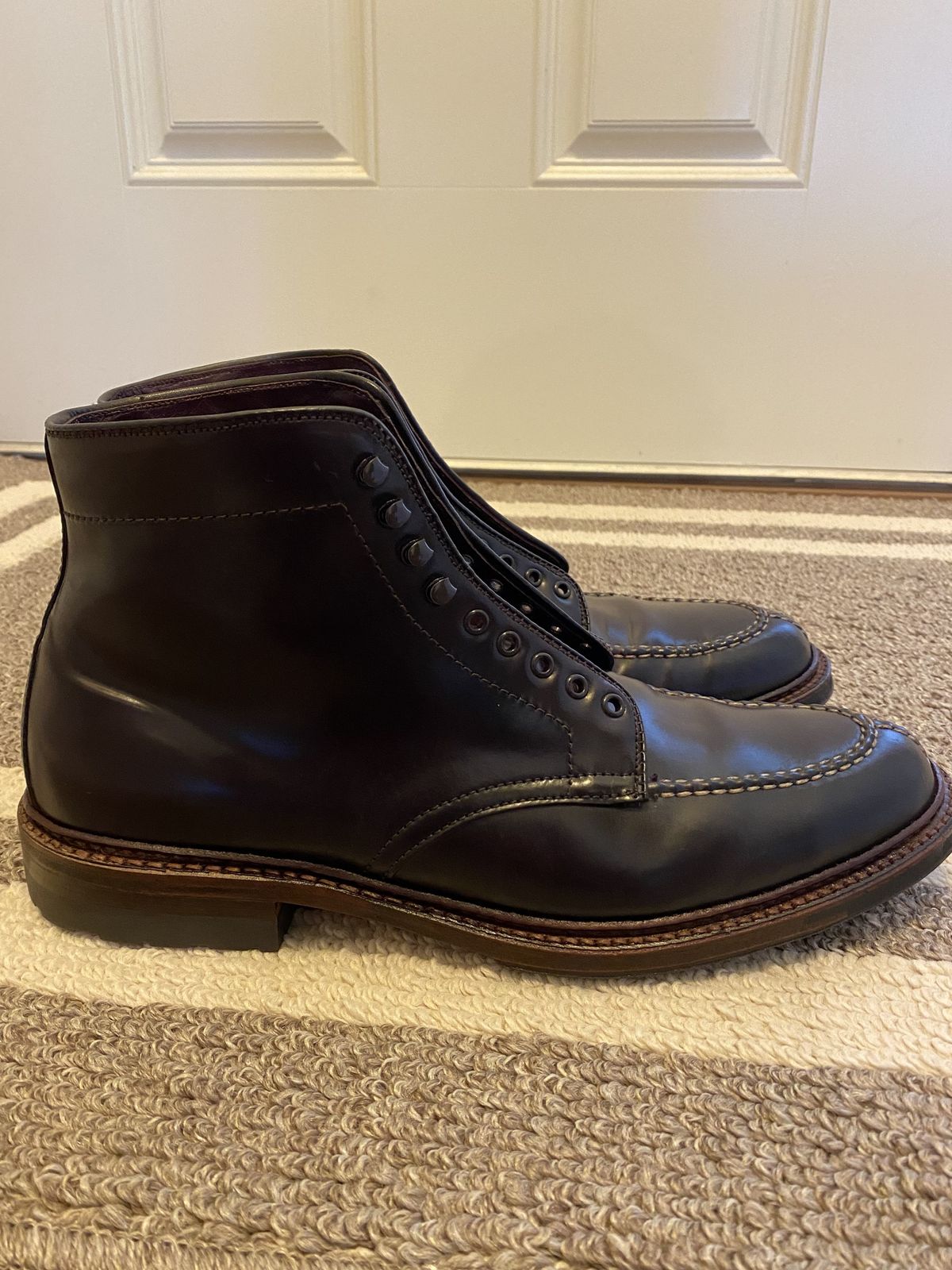 Photo by patinathunderdome on January 5, 2022 of the Alden Tanker Boot in Horween Color 8 Shell Cordovan.