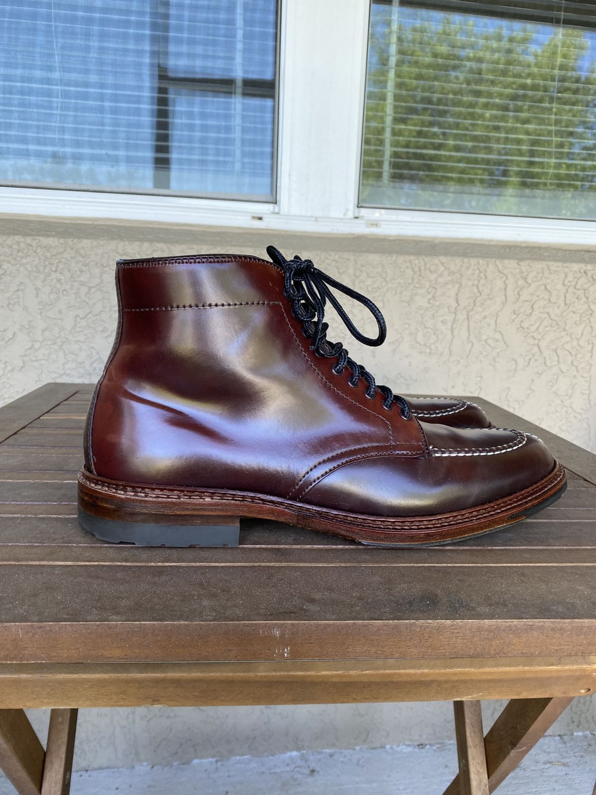 Photo by patinathunderdome on April 4, 2022 of the Alden Tanker Boot in Horween Color 8 Shell Cordovan.