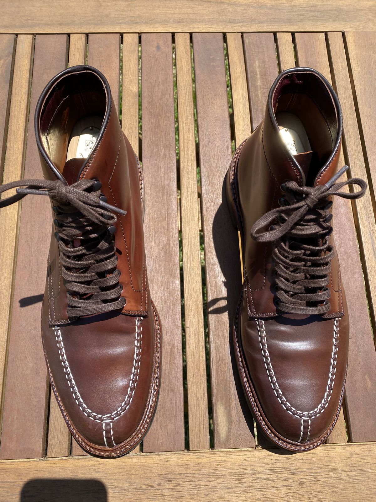 Photo by patinathunderdome on May 4, 2022 of the Alden Tanker Boot in Horween Color 8 Shell Cordovan.