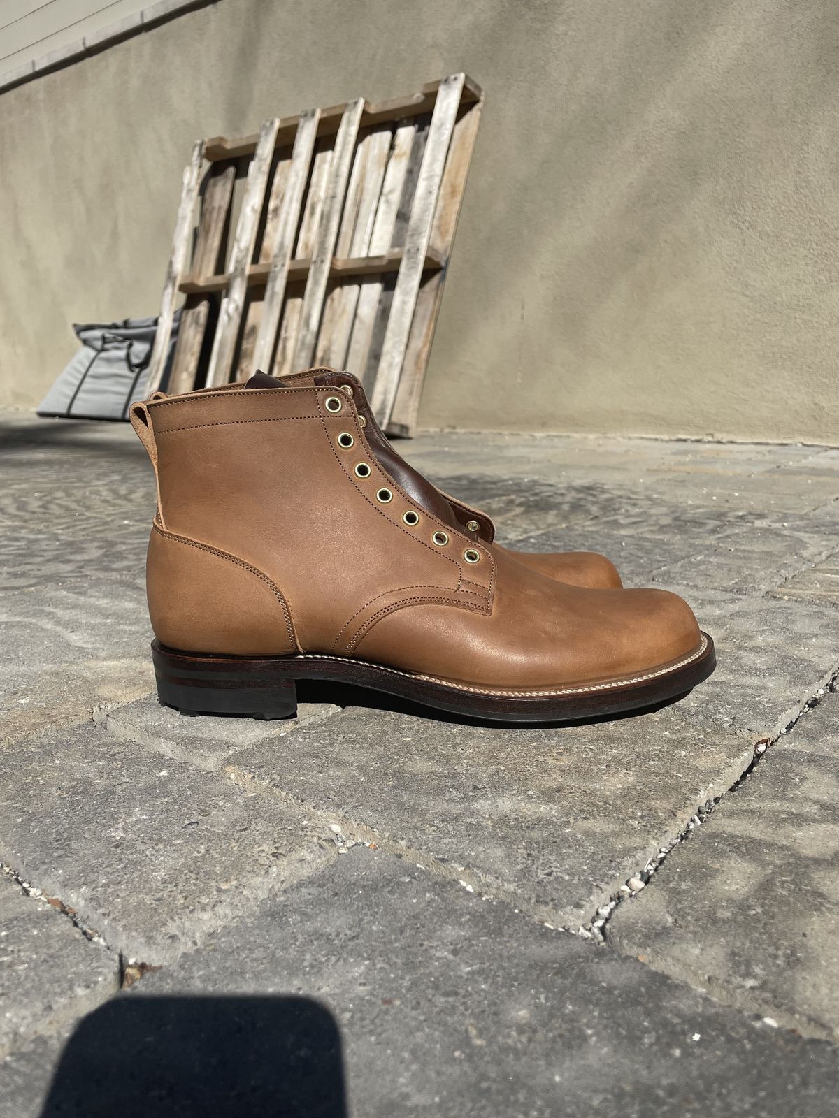 Photo by patinathunderdome on October 2, 2021 of the Viberg Service Boot in Maryam Toscanello Horsebutt.