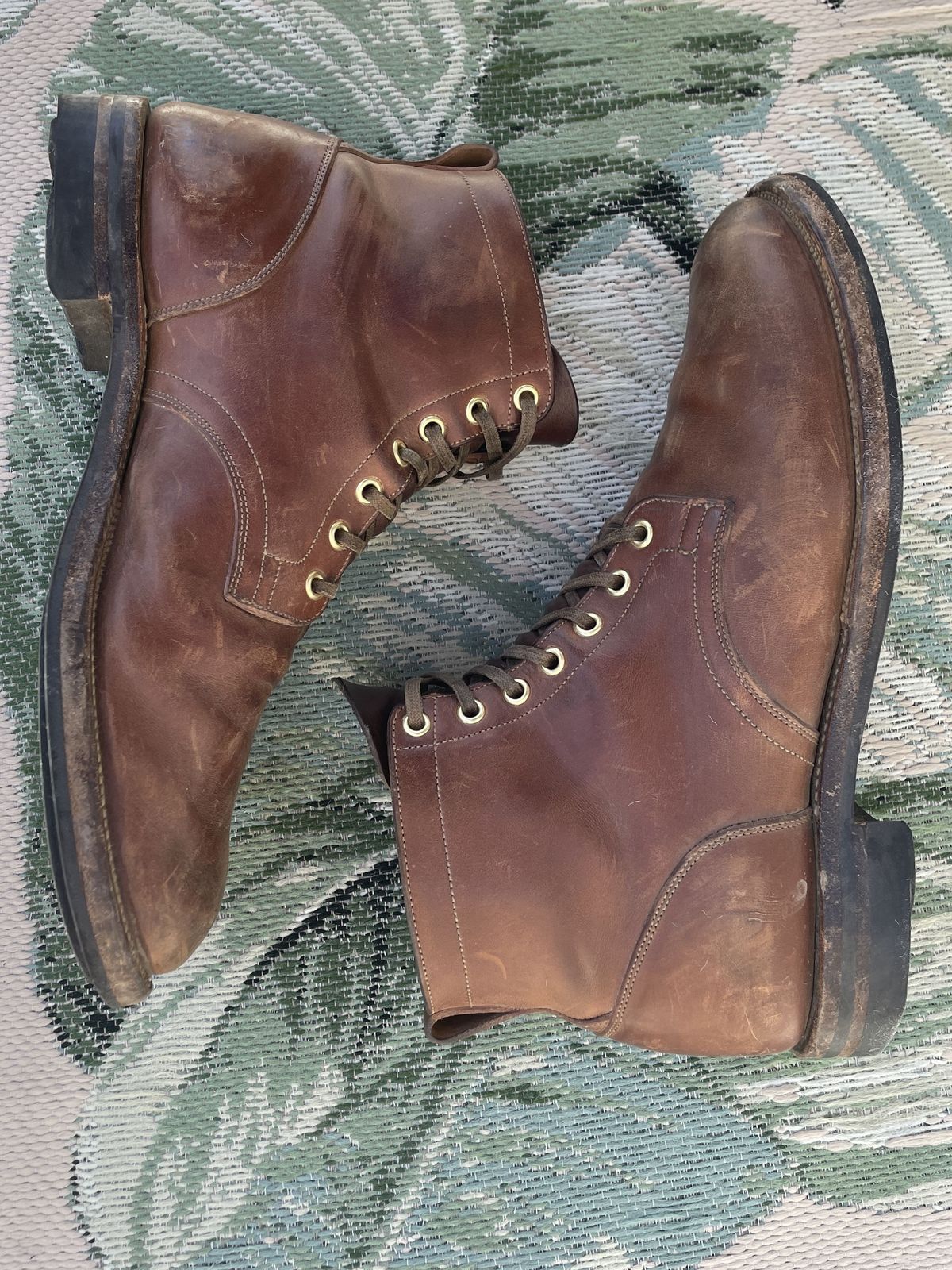Photo by patinathunderdome on April 5, 2022 of the Viberg Service Boot in Maryam Toscanello Horsebutt.