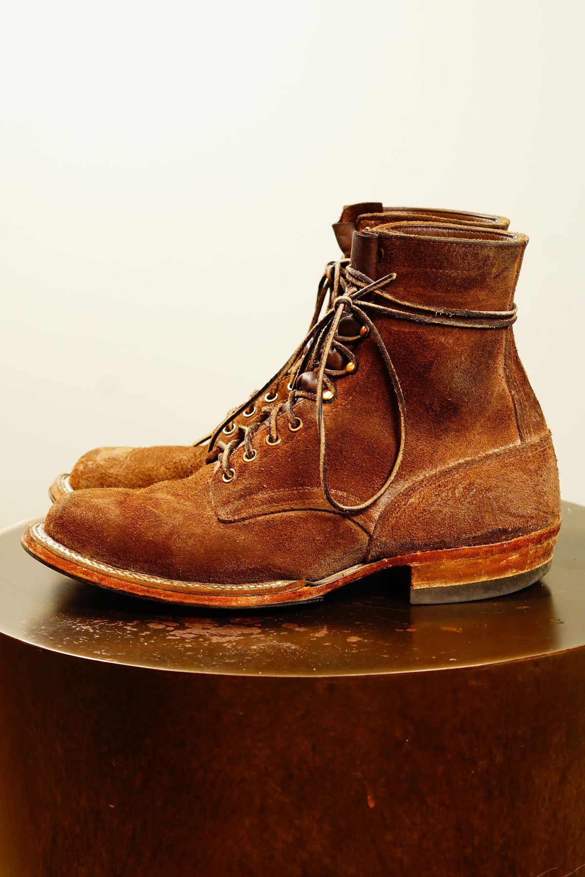 Photo by patinathunderdome on December 4, 2021 of the White's Smokejumper in Seidel Brown Roughout.