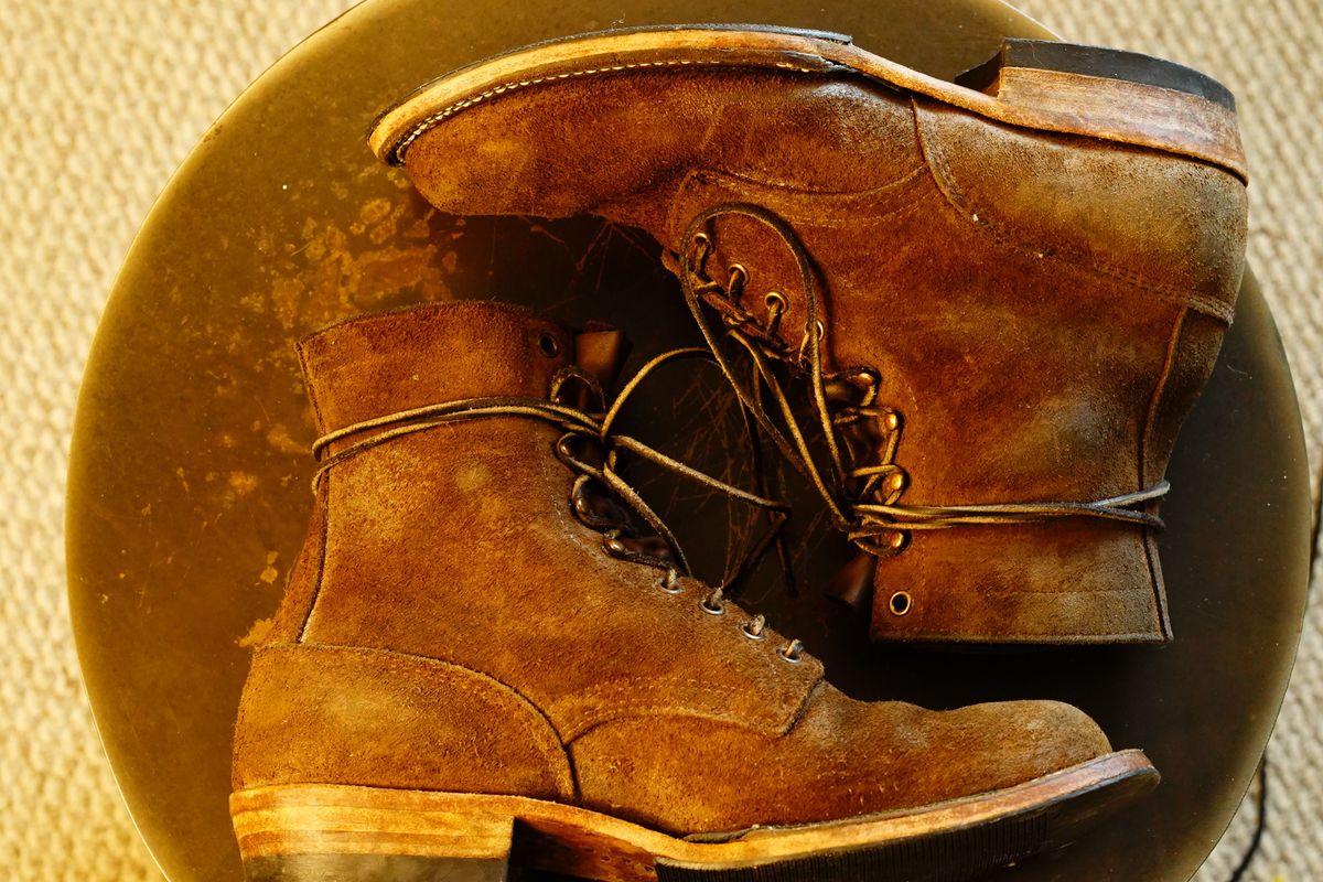 Photo by patinathunderdome on January 2, 2022 of the White's Smokejumper in Seidel Brown Roughout.