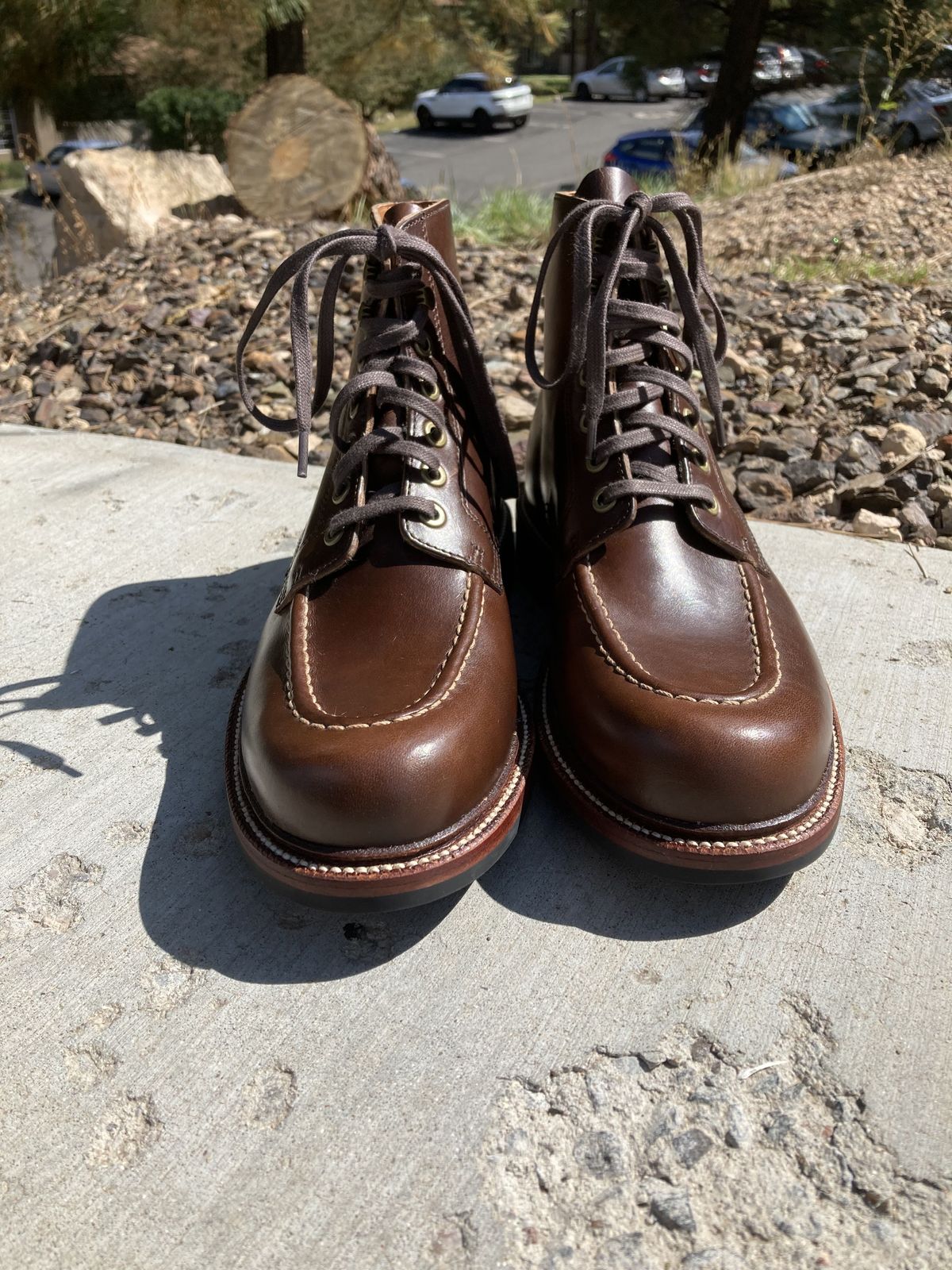 Photo by patinathunderdome on October 1, 2021 of the Grant Stone Brass Boot in Horween Crimson Chromexcel.