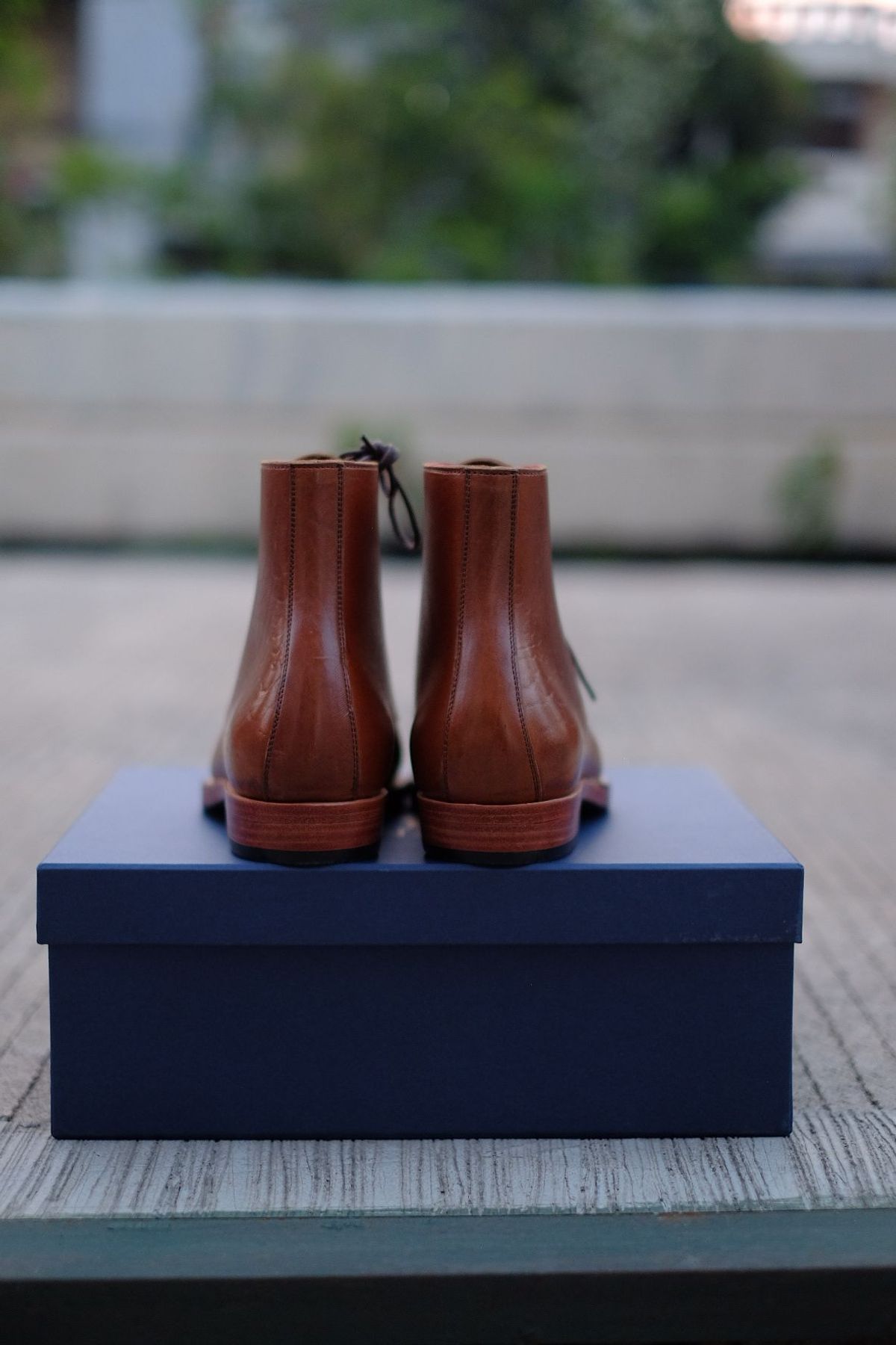 Photo by patinathunderdome on October 2, 2021 of the Benzein TDD-01 Boot in Shinki Brown Oiled Horsebutt.