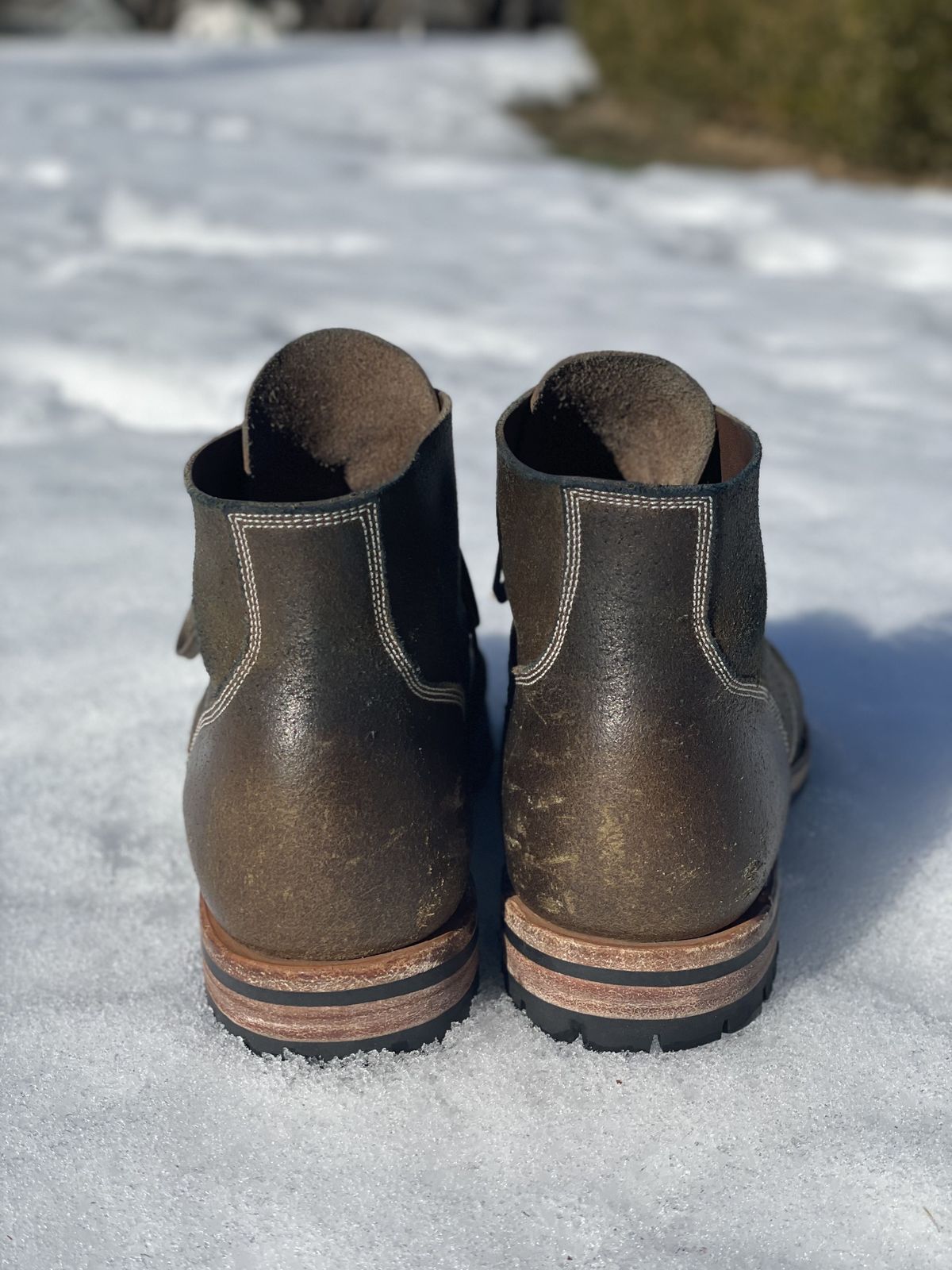Photo by patinathunderdome on February 1, 2022 of the Viberg Boondocker in Horween Olive Waxed Flesh.
