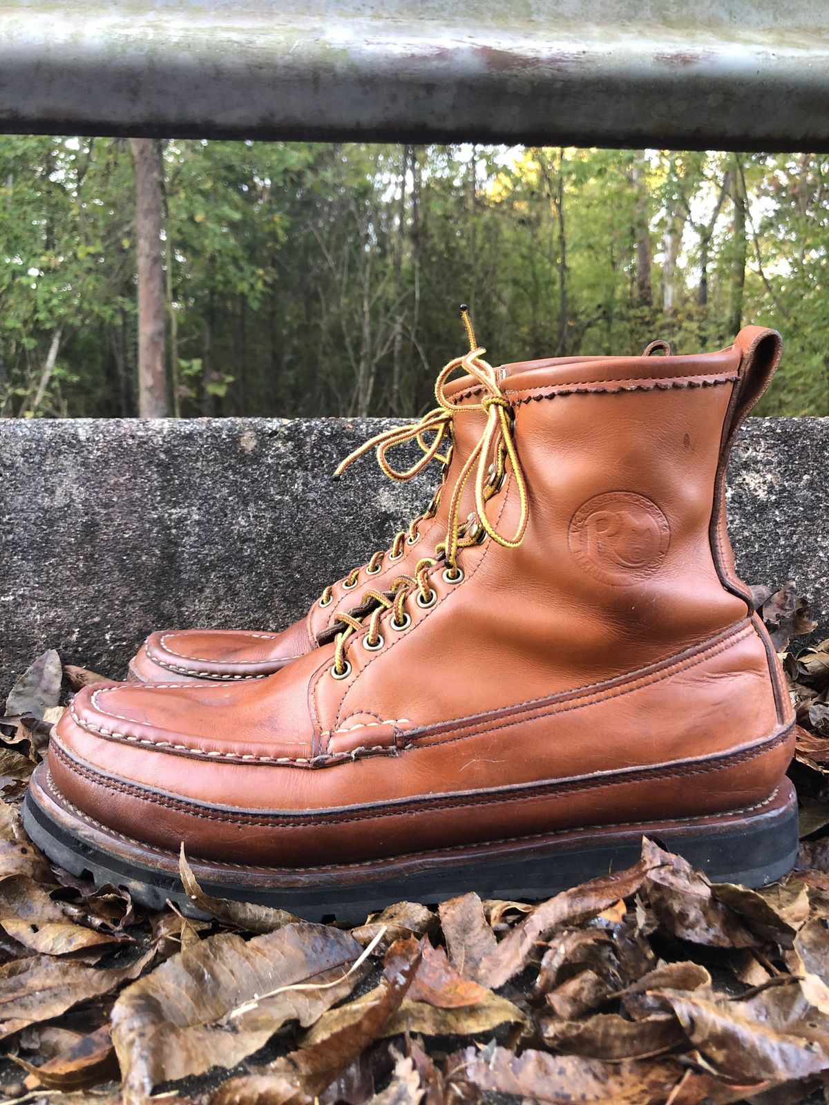 Photo by patinathunderdome on November 1, 2021 of the Russell Moccasin Co. Bird Shooter in Tanneries Haas Tan French Veal.