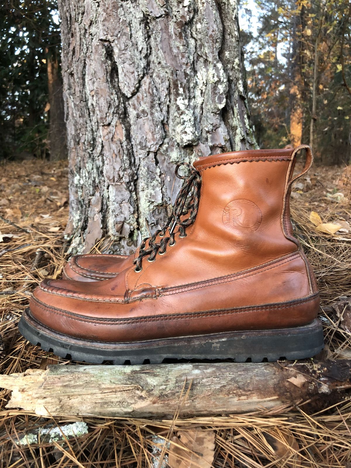 Photo by patinathunderdome on December 1, 2021 of the Russell Moccasin Co. Bird Shooter in Tanneries Haas Tan French Veal.