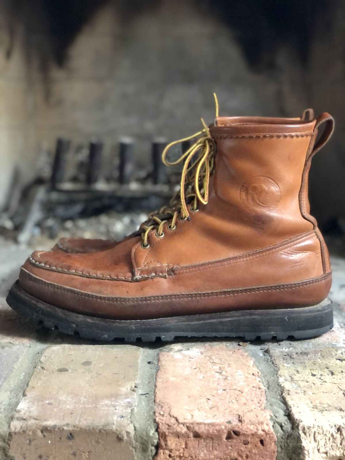 Photo by patinathunderdome on January 1, 2022 of the Russell Moccasin Co. Bird Shooter in Tanneries Haas Tan French Veal.