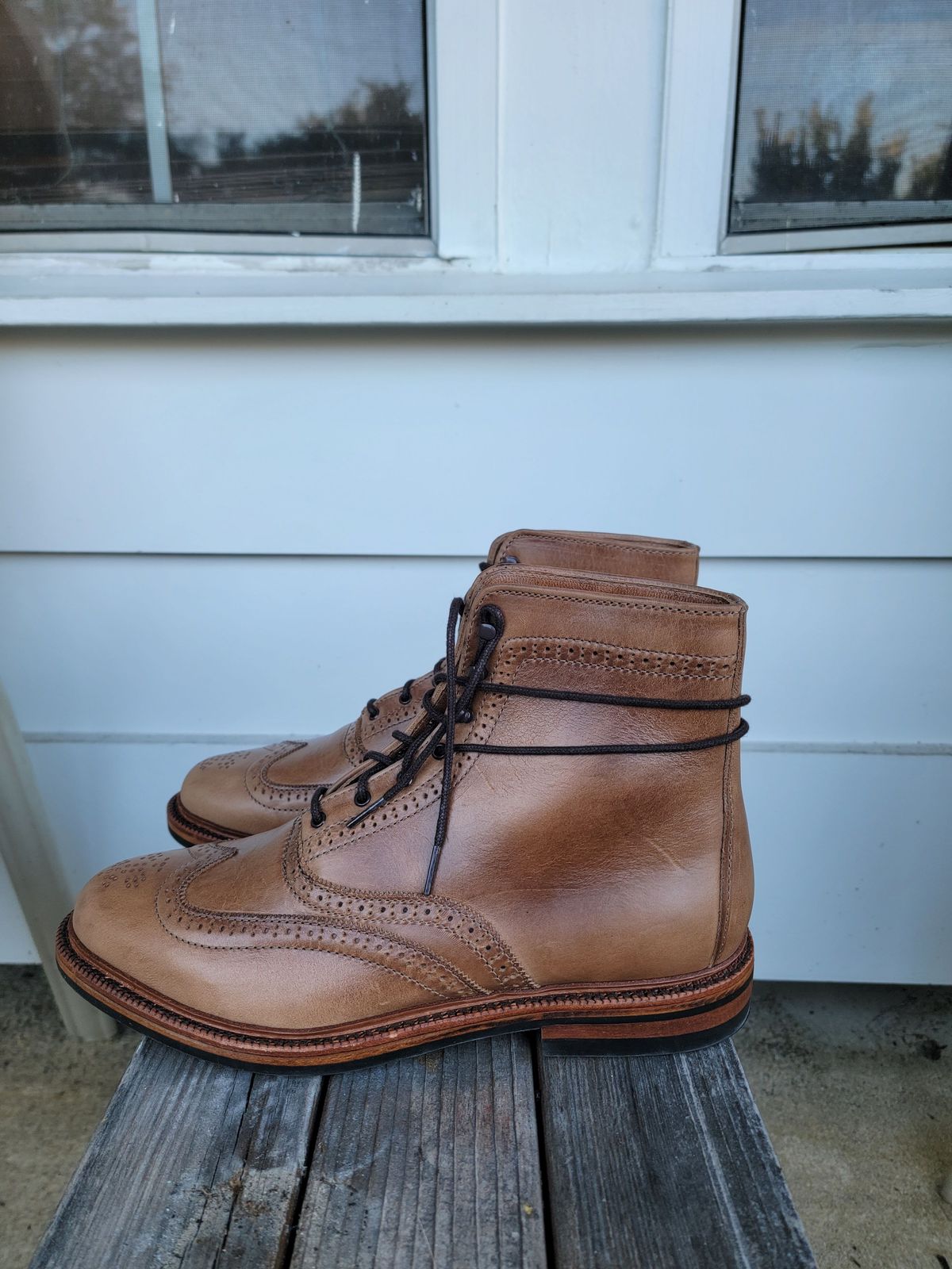 Photo by patinathunderdome on September 30, 2021 of the Parkhurst The Spaulding in Horween Natural Chromexcel.