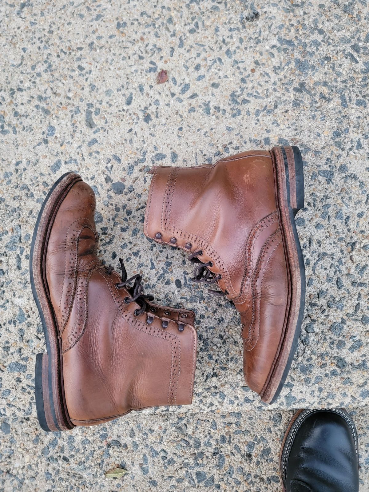 Photo by patinathunderdome on December 3, 2021 of the Parkhurst The Spaulding in Horween Natural Chromexcel.