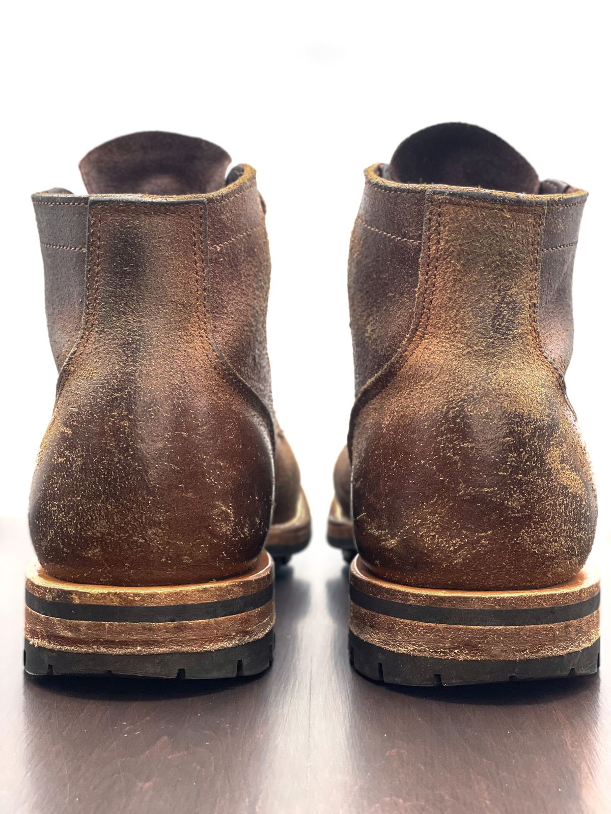 Photo by patinathunderdome on January 3, 2022 of the Viberg Boondocker in Horween Natural Waxed Flesh.