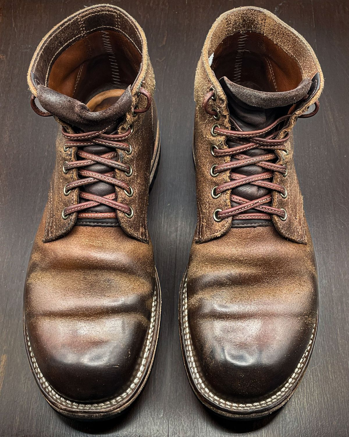 Photo by patinathunderdome on March 2, 2022 of the Viberg Boondocker in Horween Natural Waxed Flesh.