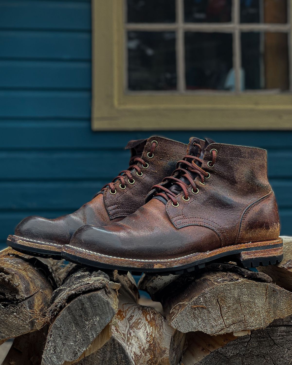 Photo by patinathunderdome on April 3, 2022 of the Viberg Boondocker in Horween Natural Waxed Flesh.