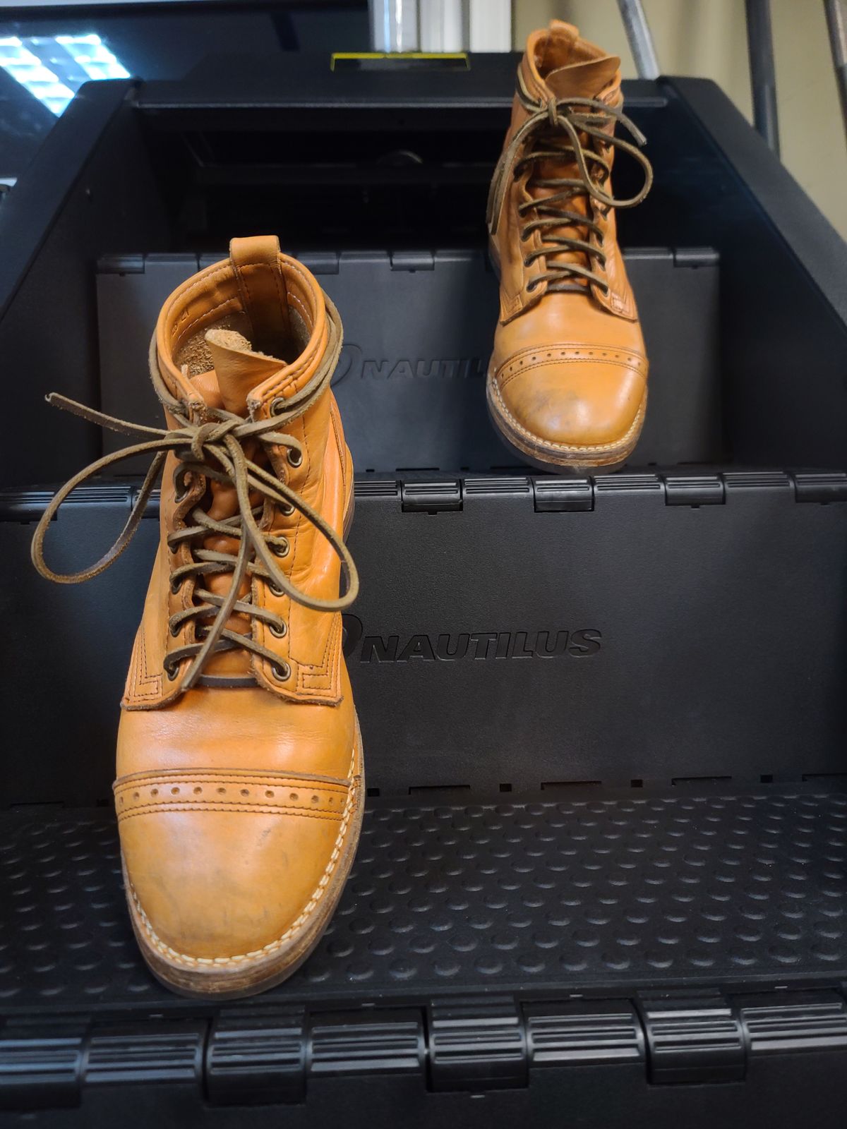 Photo by patinathunderdome on December 6, 2021 of the Wesco Hendrik in Horween Natural Essex.