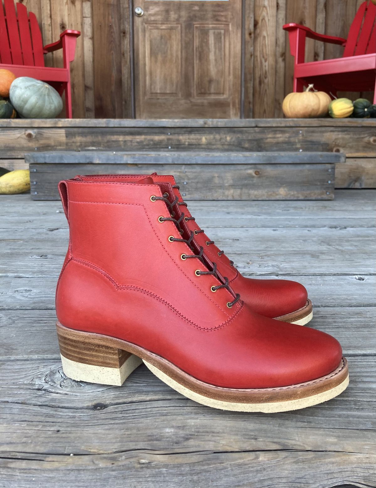 Photo by patinathunderdome on October 1, 2021 of the Maya Miel Balmoral Boot in Badalassi Carlo Red Minerva.
