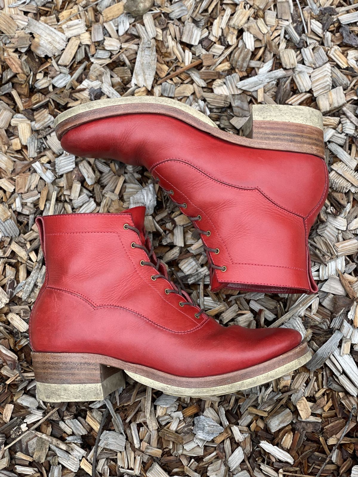 Photo by patinathunderdome on December 5, 2021 of the Maya Miel Balmoral Boot in Badalassi Carlo Red Minerva.