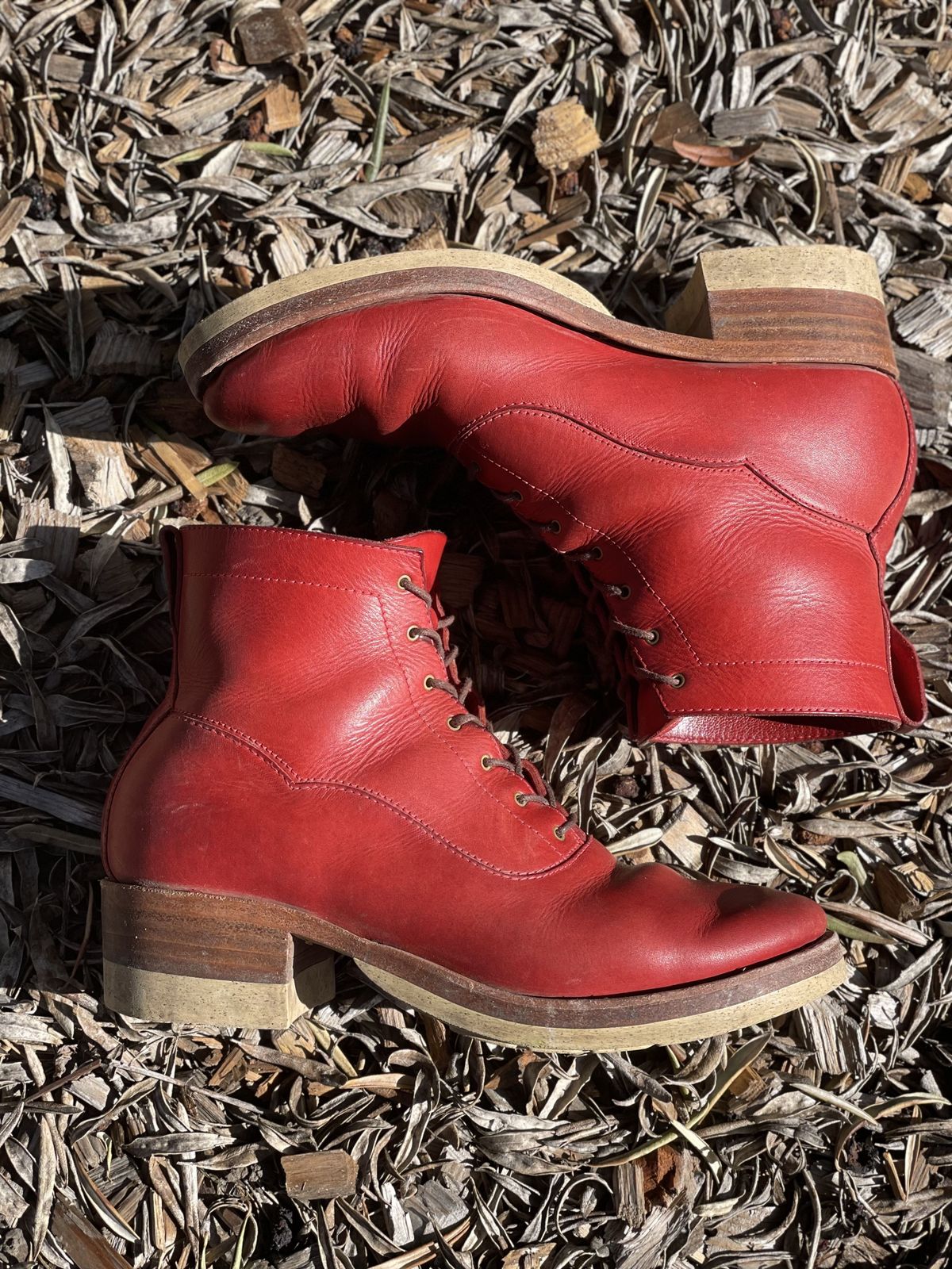 Photo by patinathunderdome on February 1, 2022 of the Maya Miel Balmoral Boot in Badalassi Carlo Red Minerva.