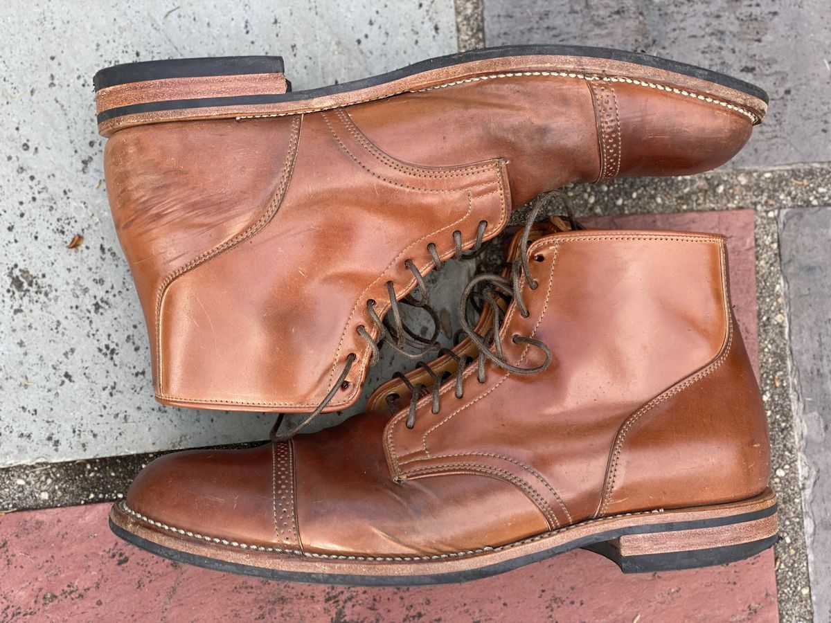 Photo by patinathunderdome on May 5, 2022 of the Viberg Service Boot in Horween Natural Shell Cordovan.