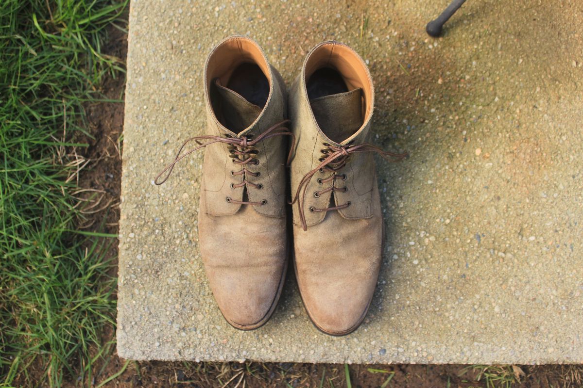 Photo by patinathunderdome on November 1, 2021 of the Rider Boot Co. Dundalk in Lo Stivale Olive Reverso Calf.