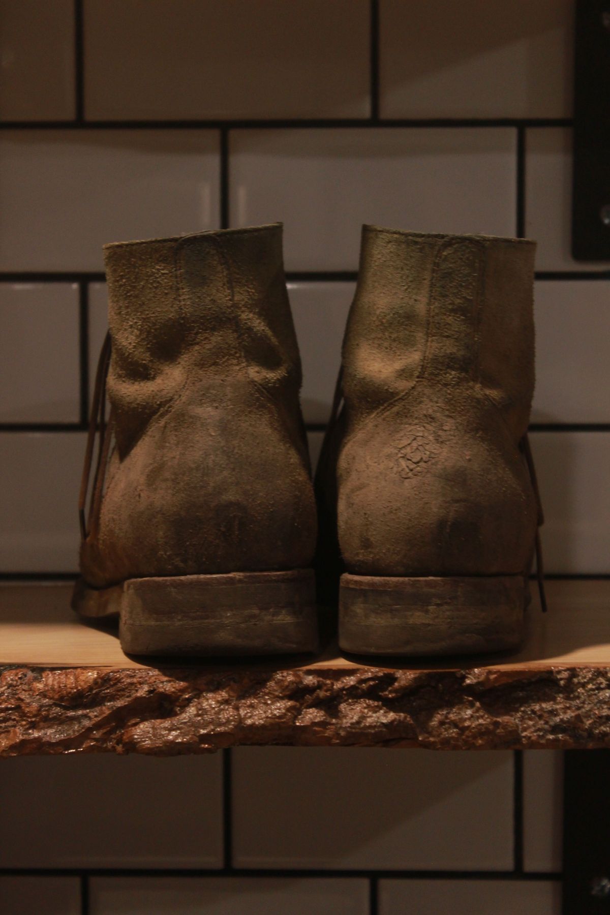 Photo by patinathunderdome on December 6, 2021 of the Rider Boot Co. Dundalk in Lo Stivale Olive Reverso Calf.