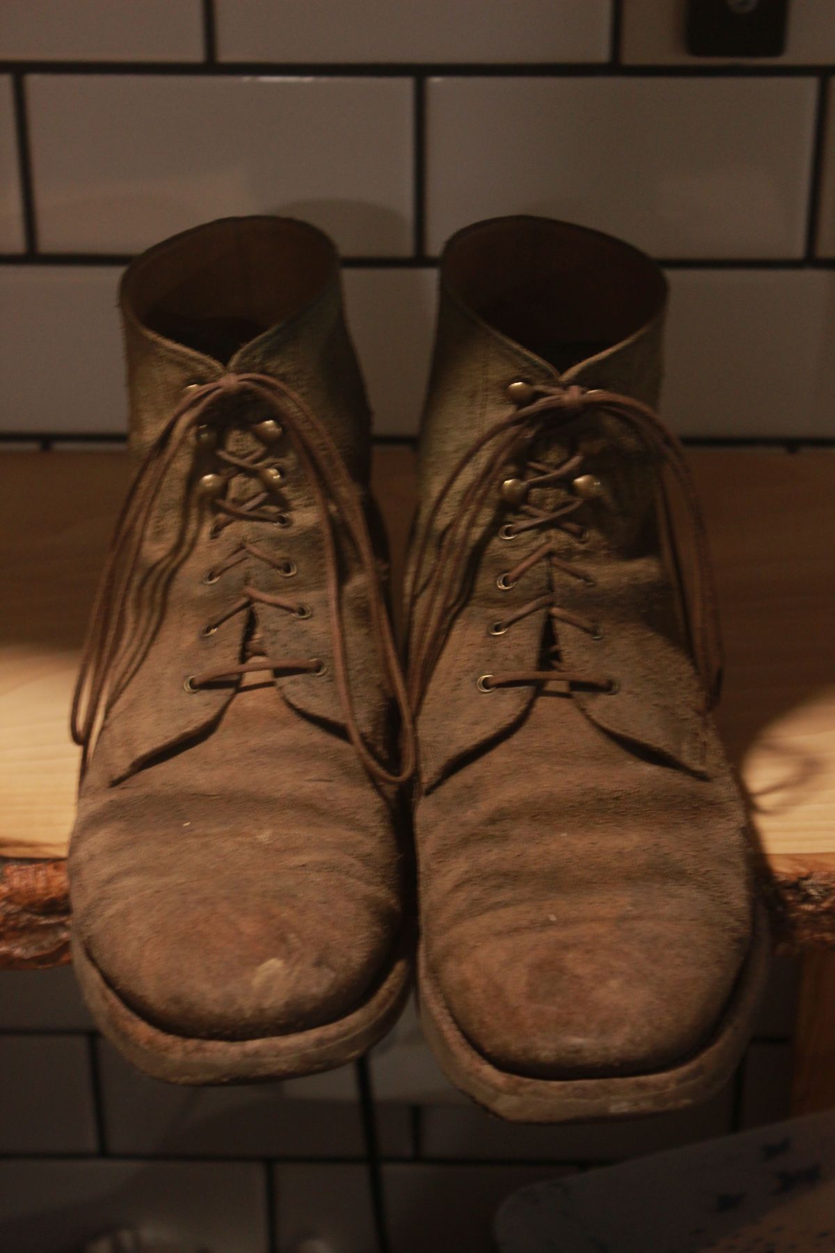 Photo by patinathunderdome on December 6, 2021 of the Rider Boot Co. Dundalk in Lo Stivale Olive Reverso Calf.