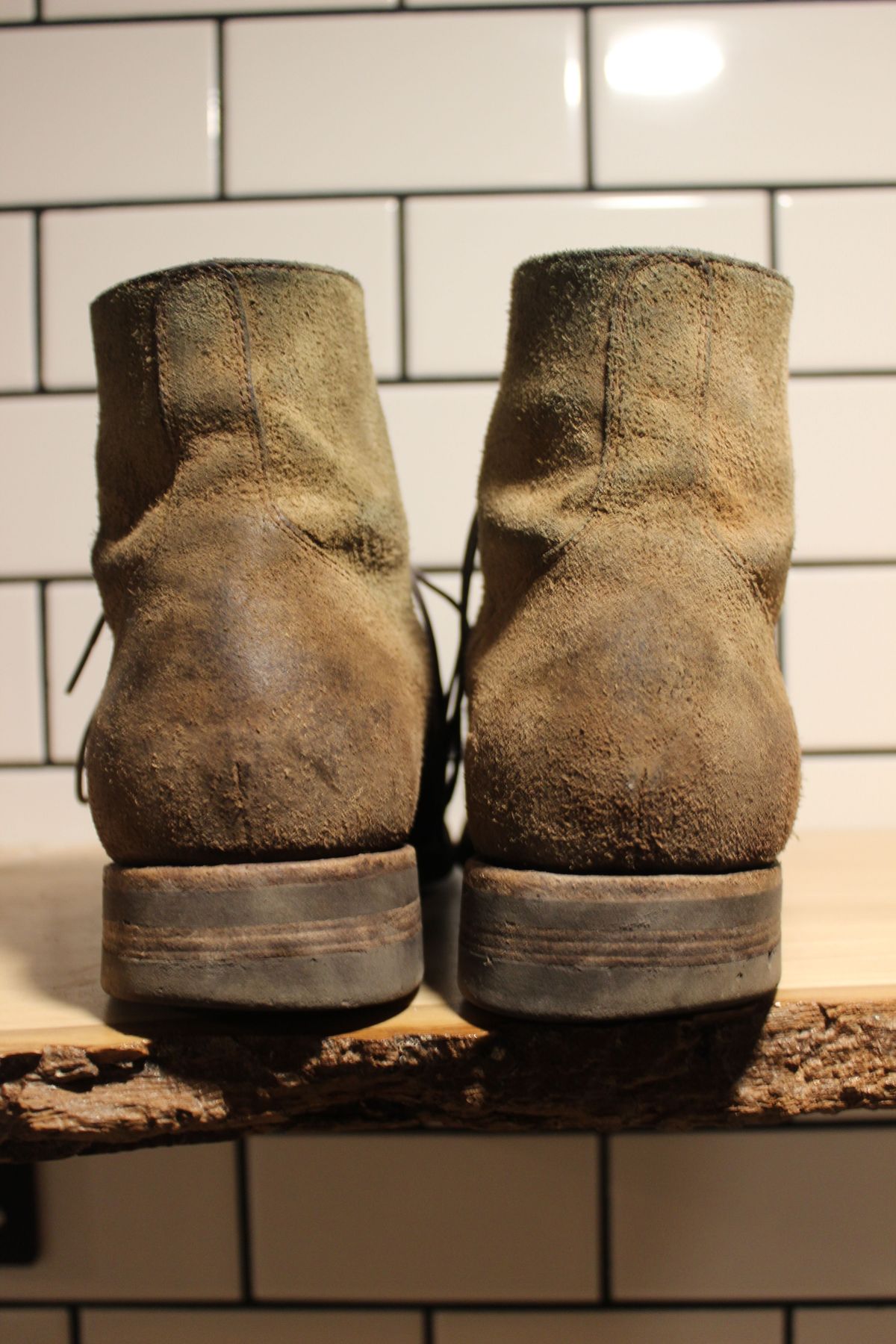 Photo by patinathunderdome on March 6, 2022 of the Rider Boot Co. Dundalk in Lo Stivale Olive Reverso Calf.