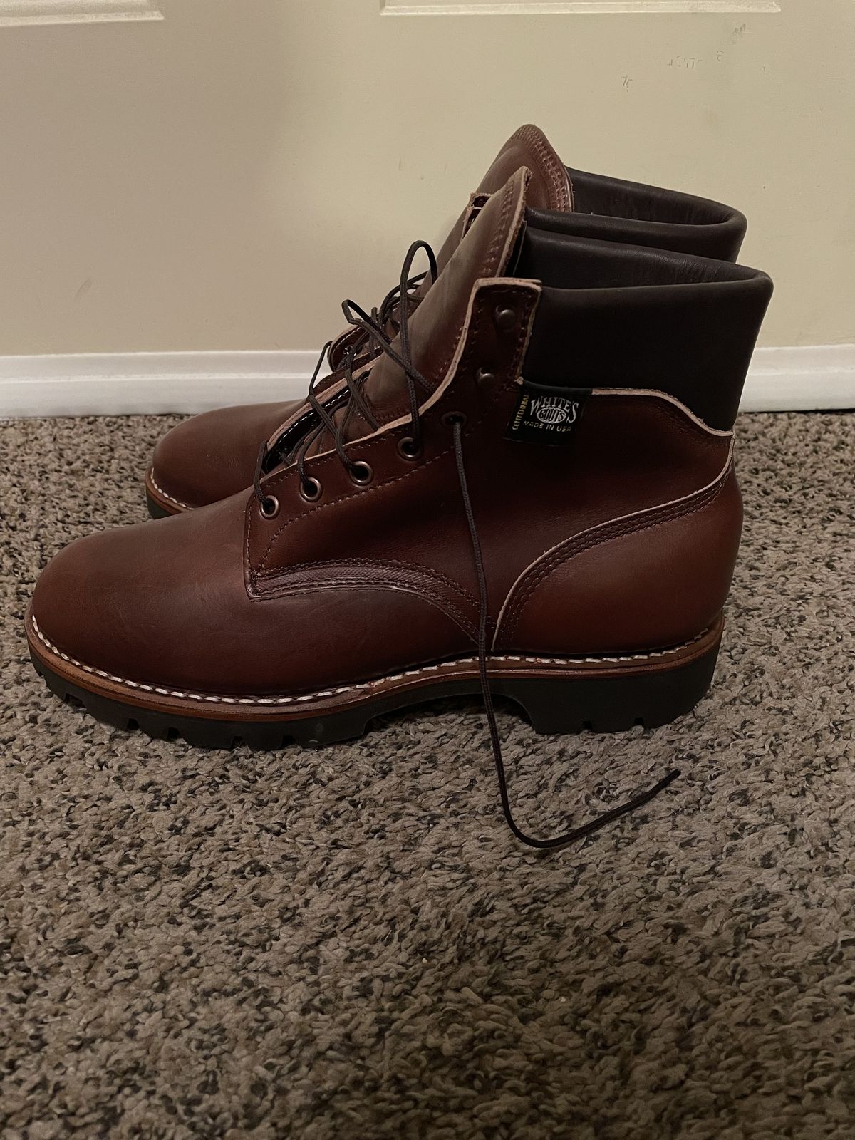 Photo by patinathunderdome on October 1, 2021 of the White's Hiker in Horween British Tan Chromexcel.