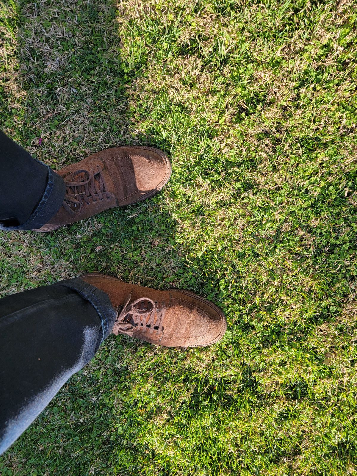 Photo by patinathunderdome on February 5, 2022 of the Alden Indy Boot in Horween Tobacco Chamois Roughout.